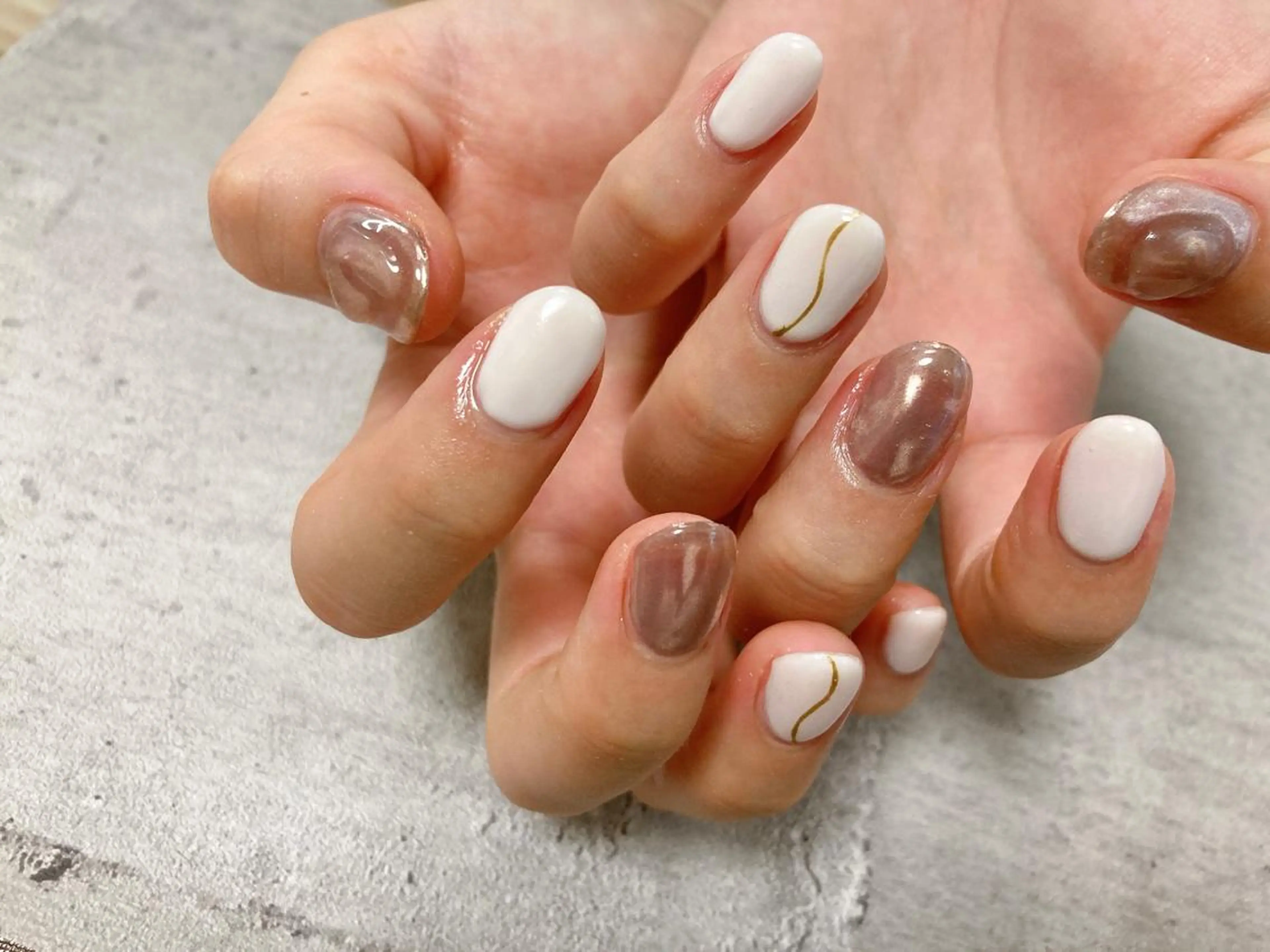 ネイル ミラーネイル ぷっくりネイル Mogu nail 二子玉川のネイルデザイン