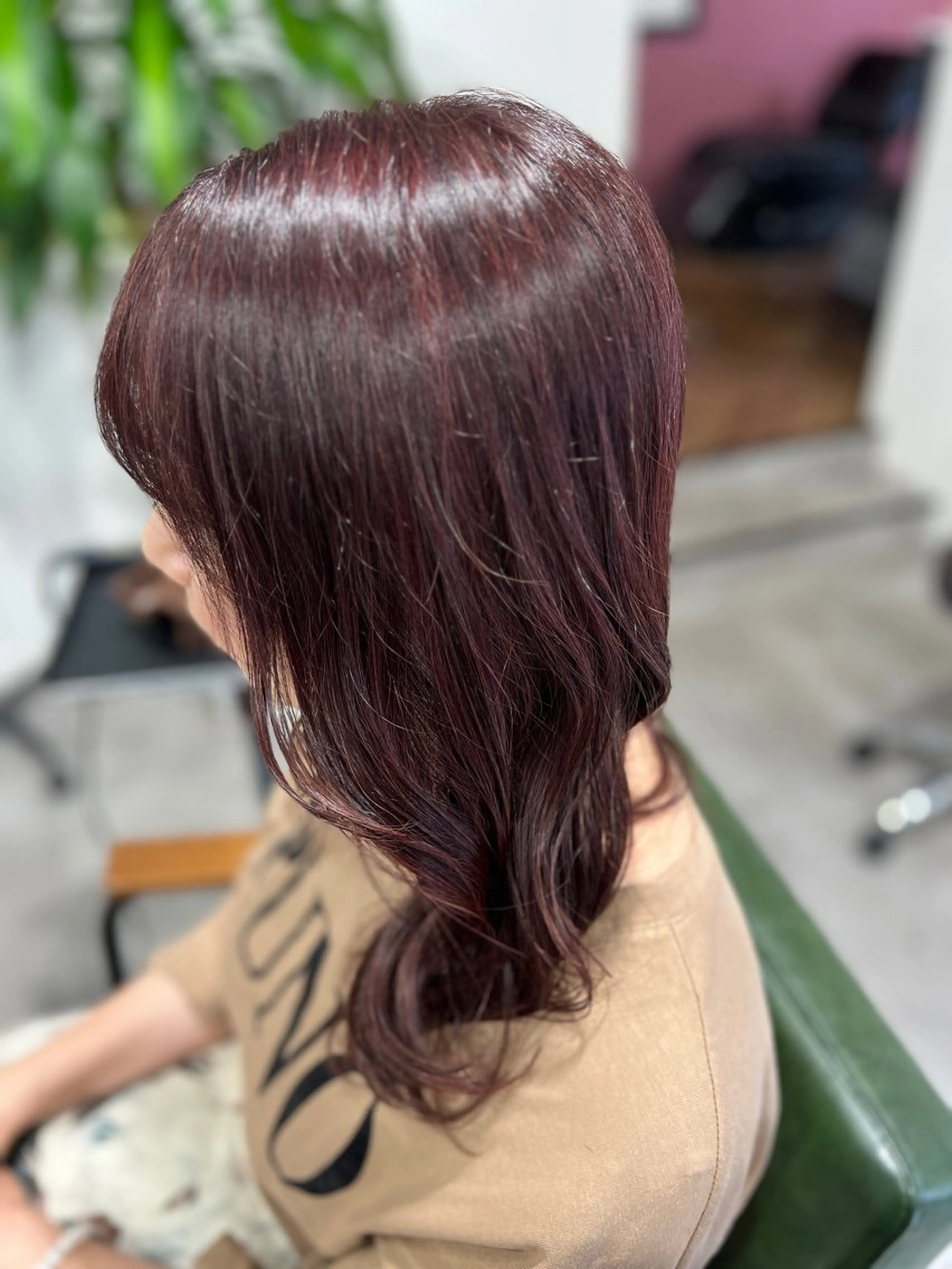 ロング カラー カット ヘアカラー トリートメント 韓国風レイヤー ∕ 大隣 里桜のヘアスタイル