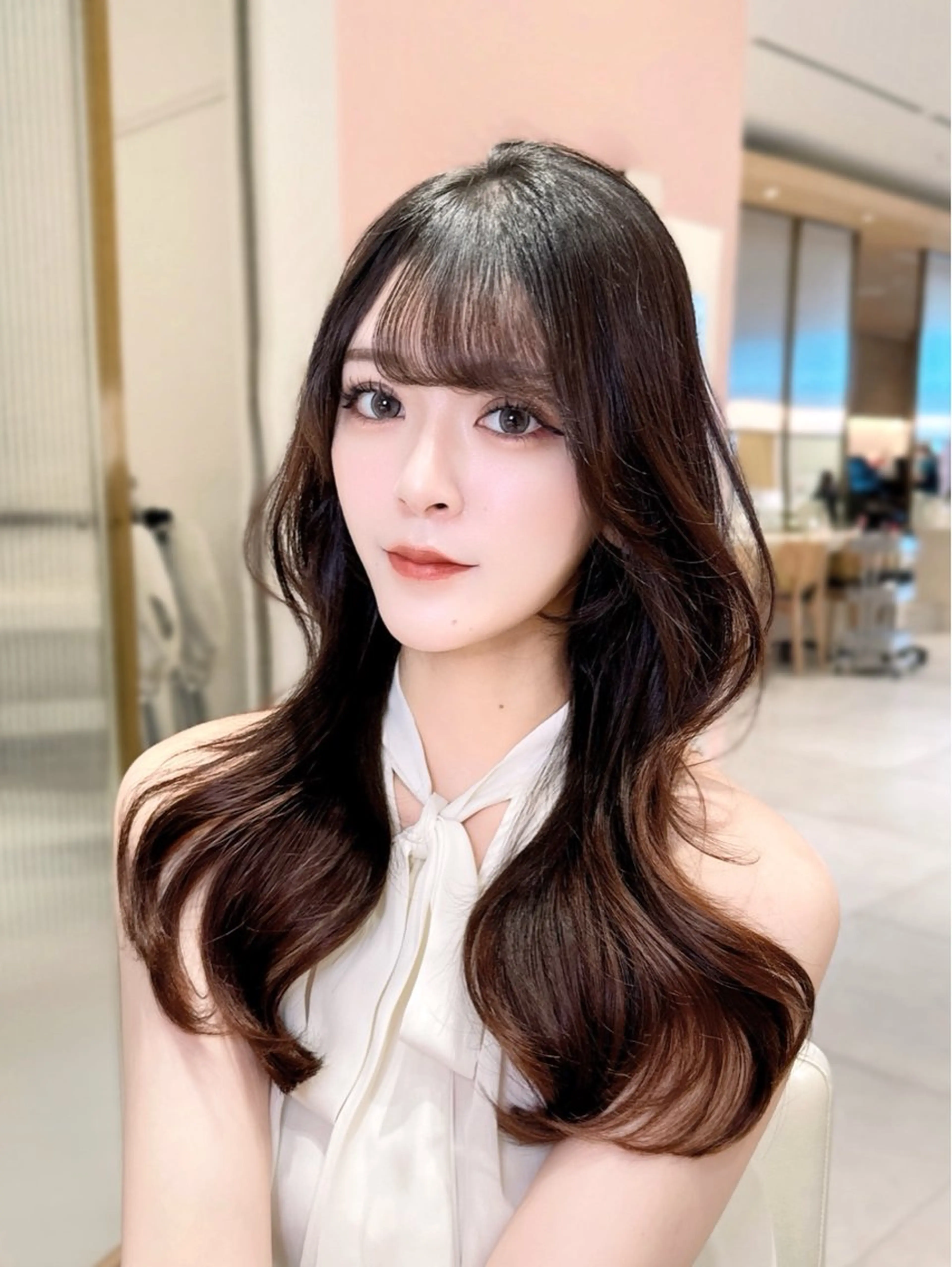 セミロング カラー カット ヘアカラー トリートメント ヘッドスパ ヘアセット 韓国ヘア/レイヤー/ 顔まわり/りょーとのヘアスタイル