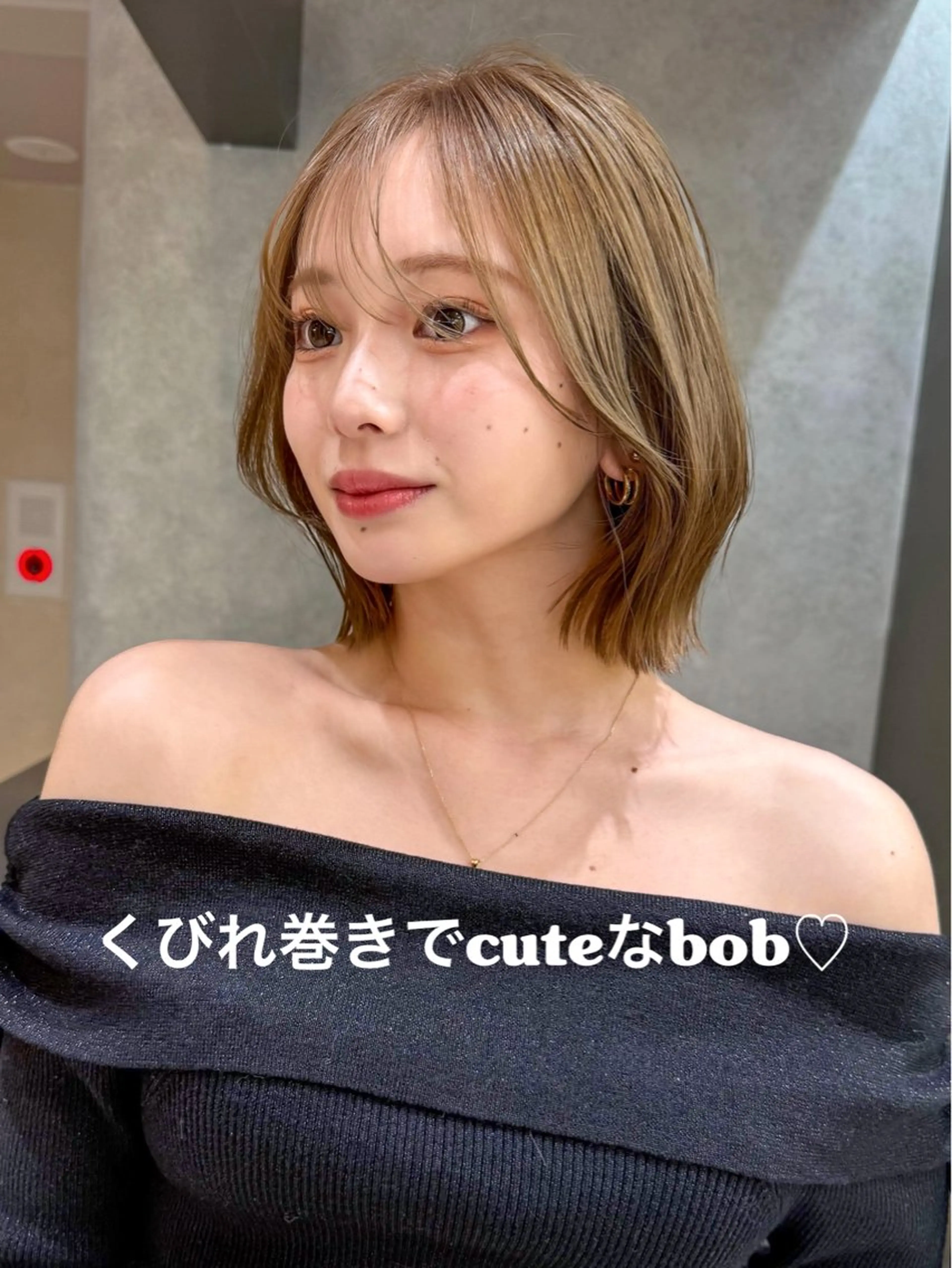 ショート カラー ベージュカラー ブラウンカラー ブラウンベージュ 透明感カラー ボブ ボブ/レイヤーカット /表参道 yunaのヘアスタイル