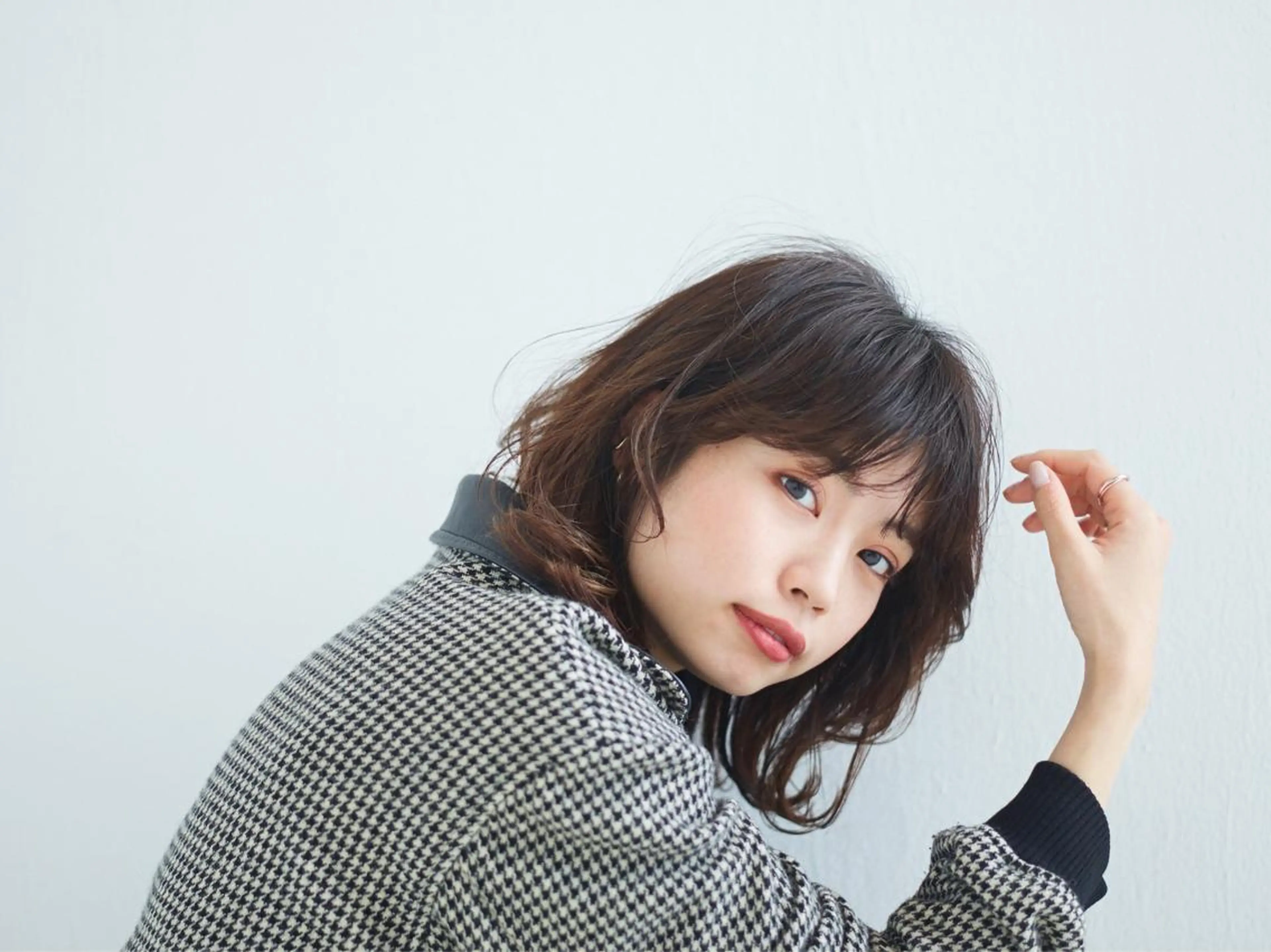 ミディアム パーマ THE DAY所属・AKI HASHIMOTOのヘアスタイル