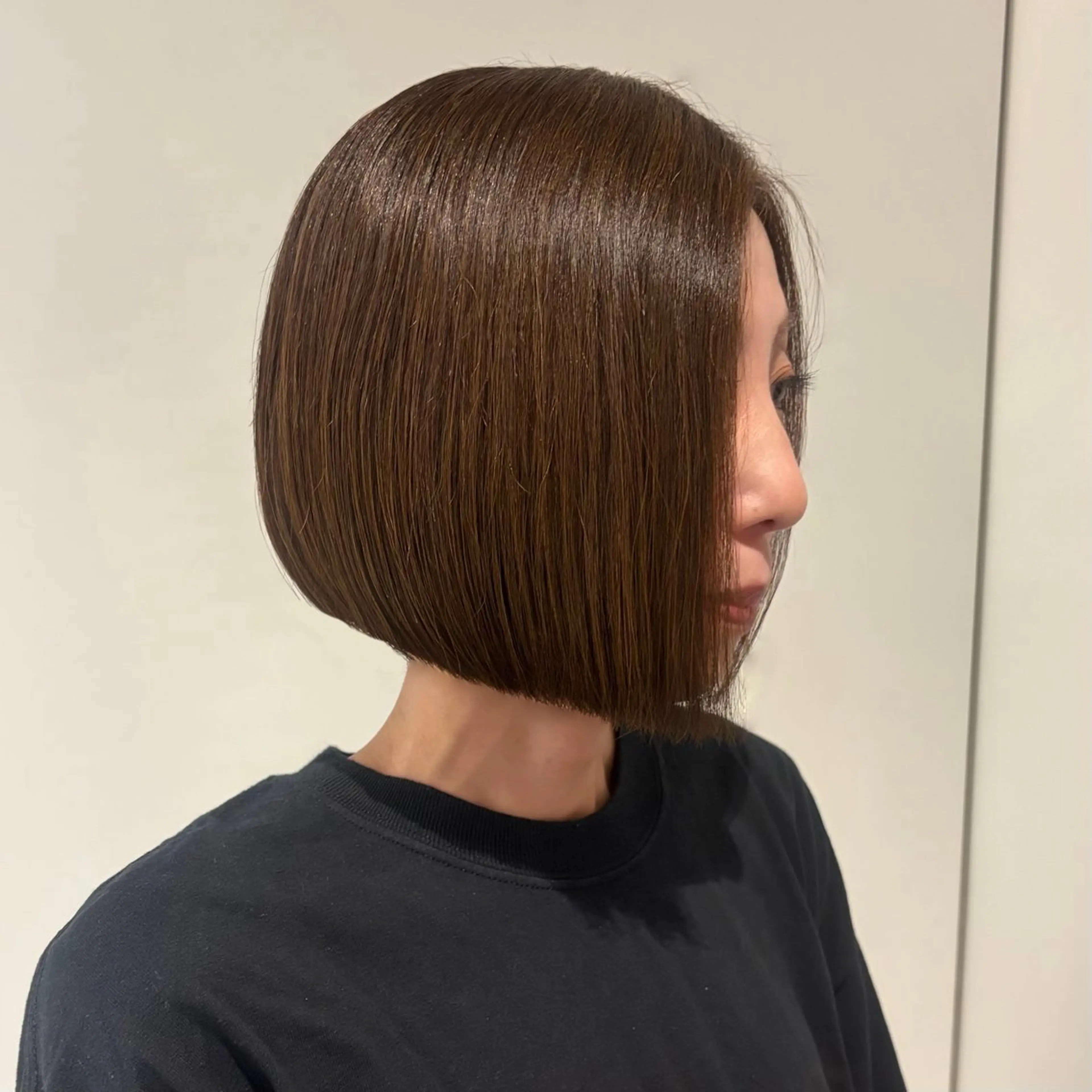 ミディアム 切りっぱなしボブ ボブ AXIS名古屋所属・岩瀬 夏未のヘアスタイル