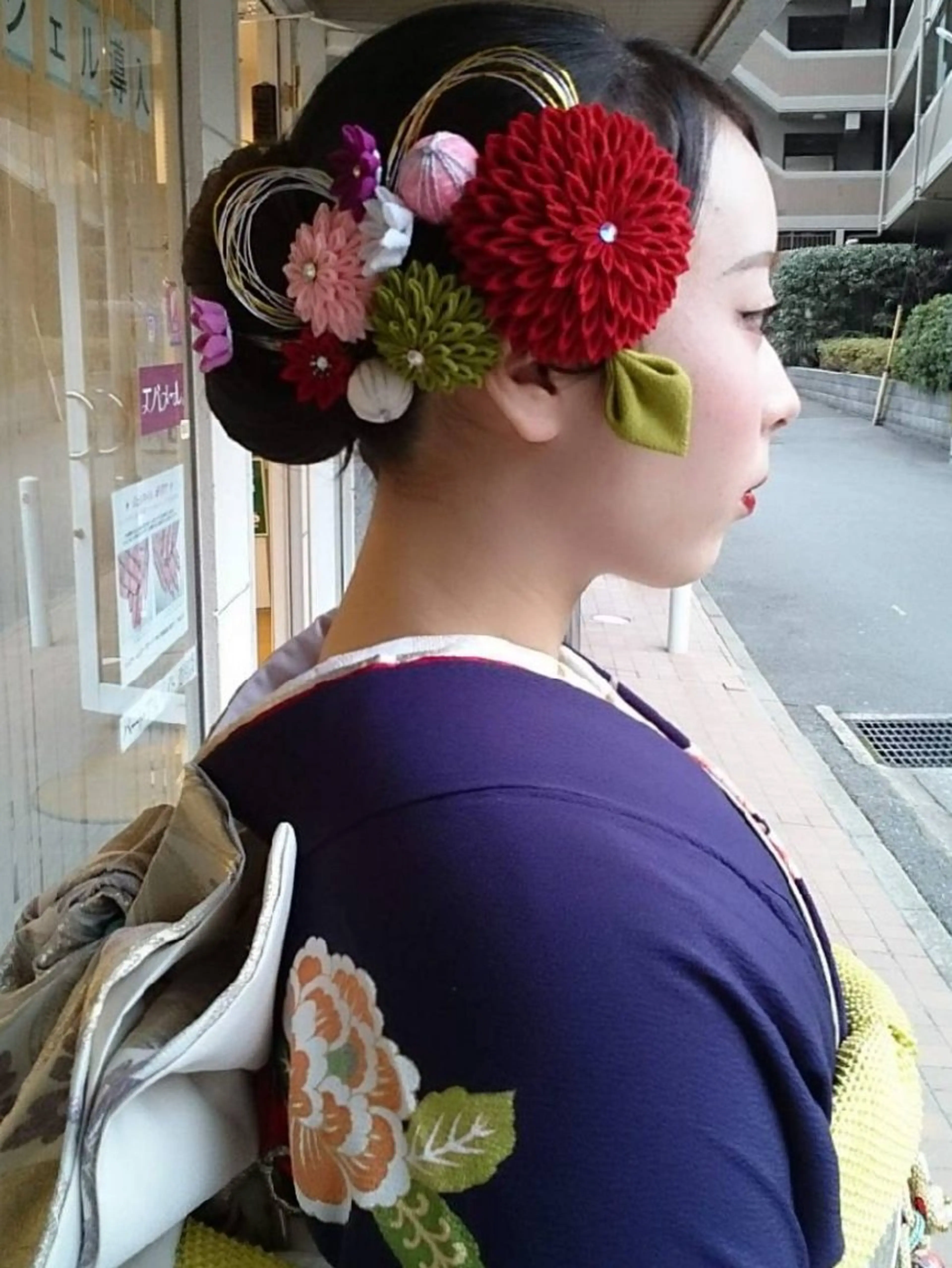 成人式　着付け　セット　メイクの写真