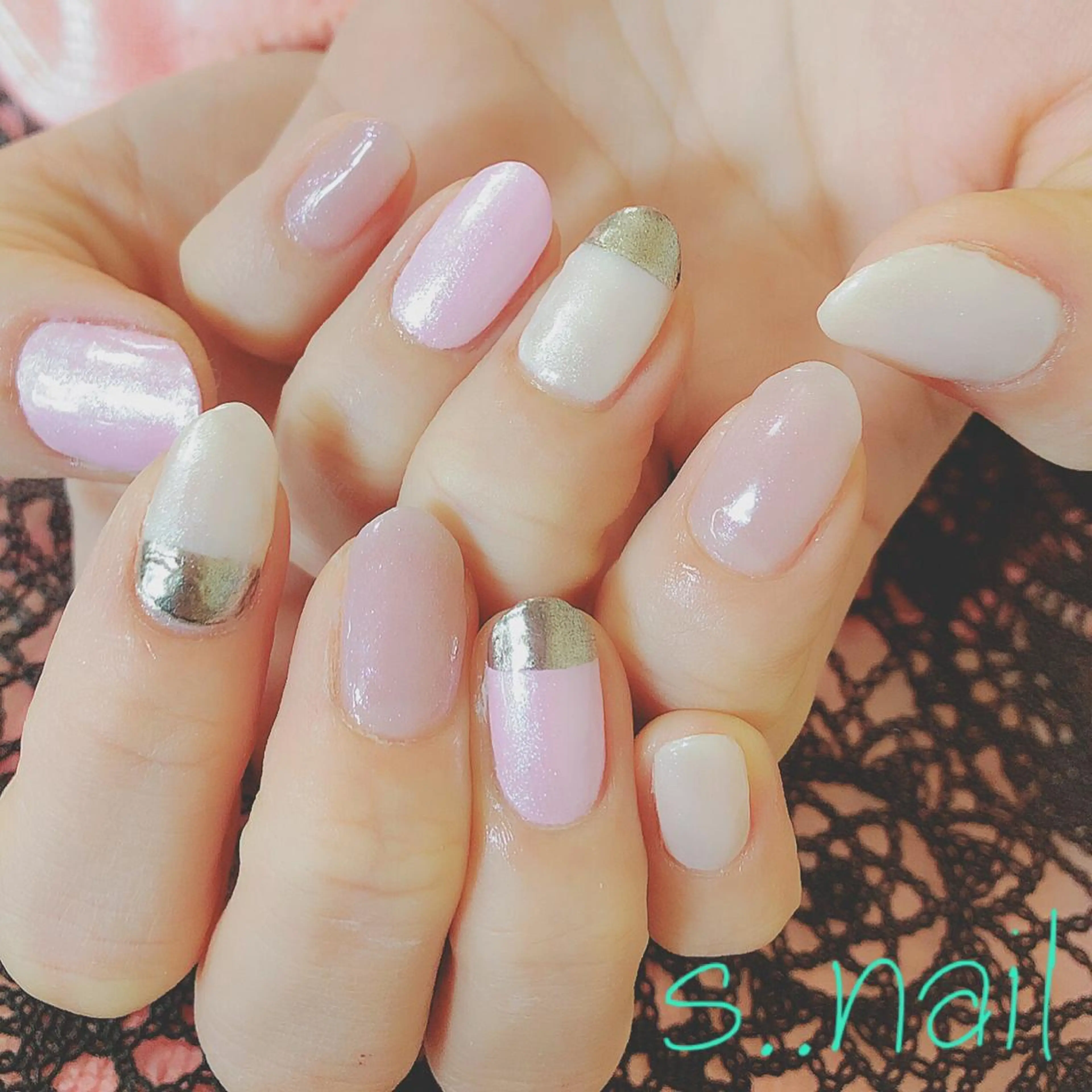 ネイル オーロラネイル キラキラネイル ハンドネイル フットネイル s..nail / MORITAのネイルデザイン