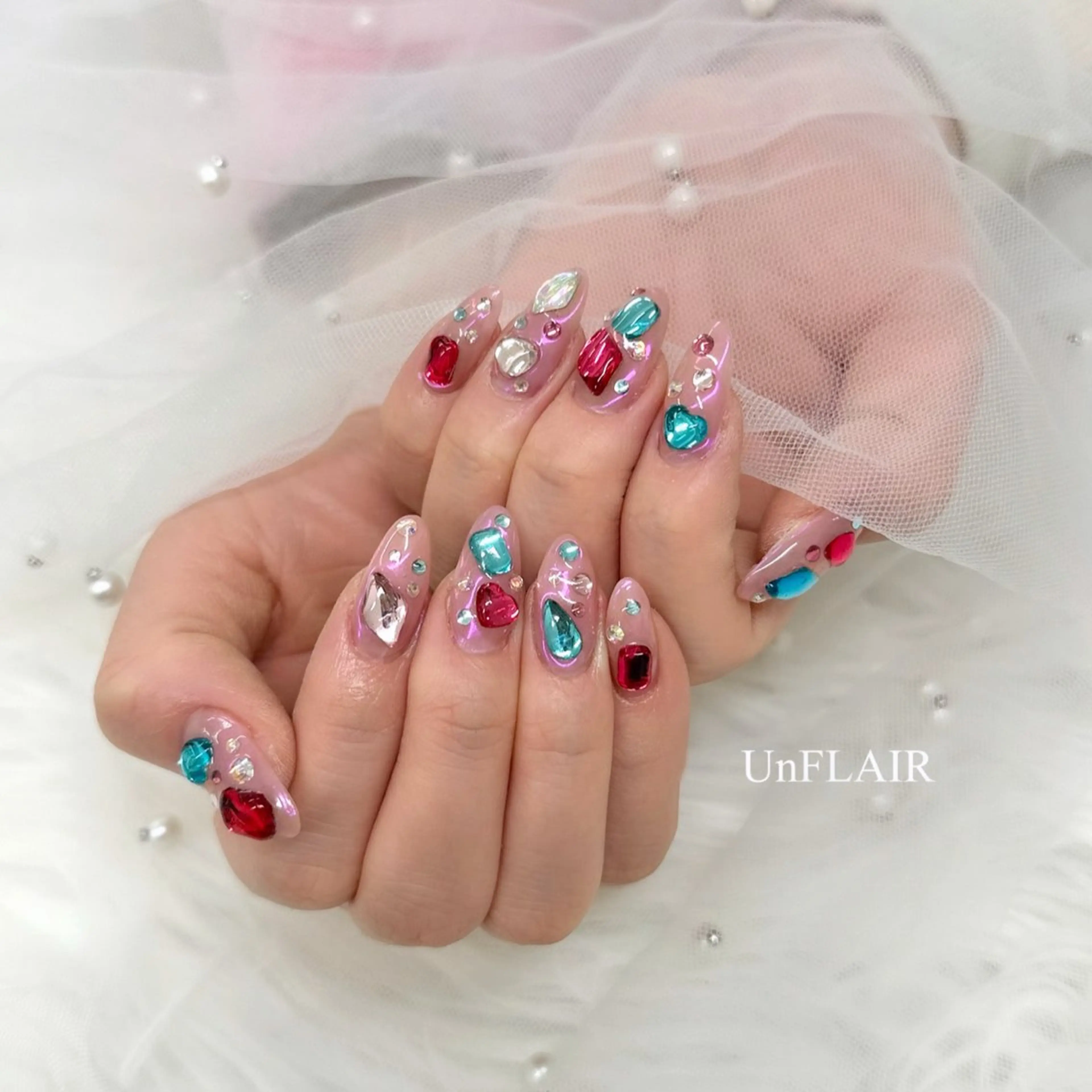 ネイル ハンドネイル UnFLAIR 麻布十番店🧸NAOのネイルデザイン