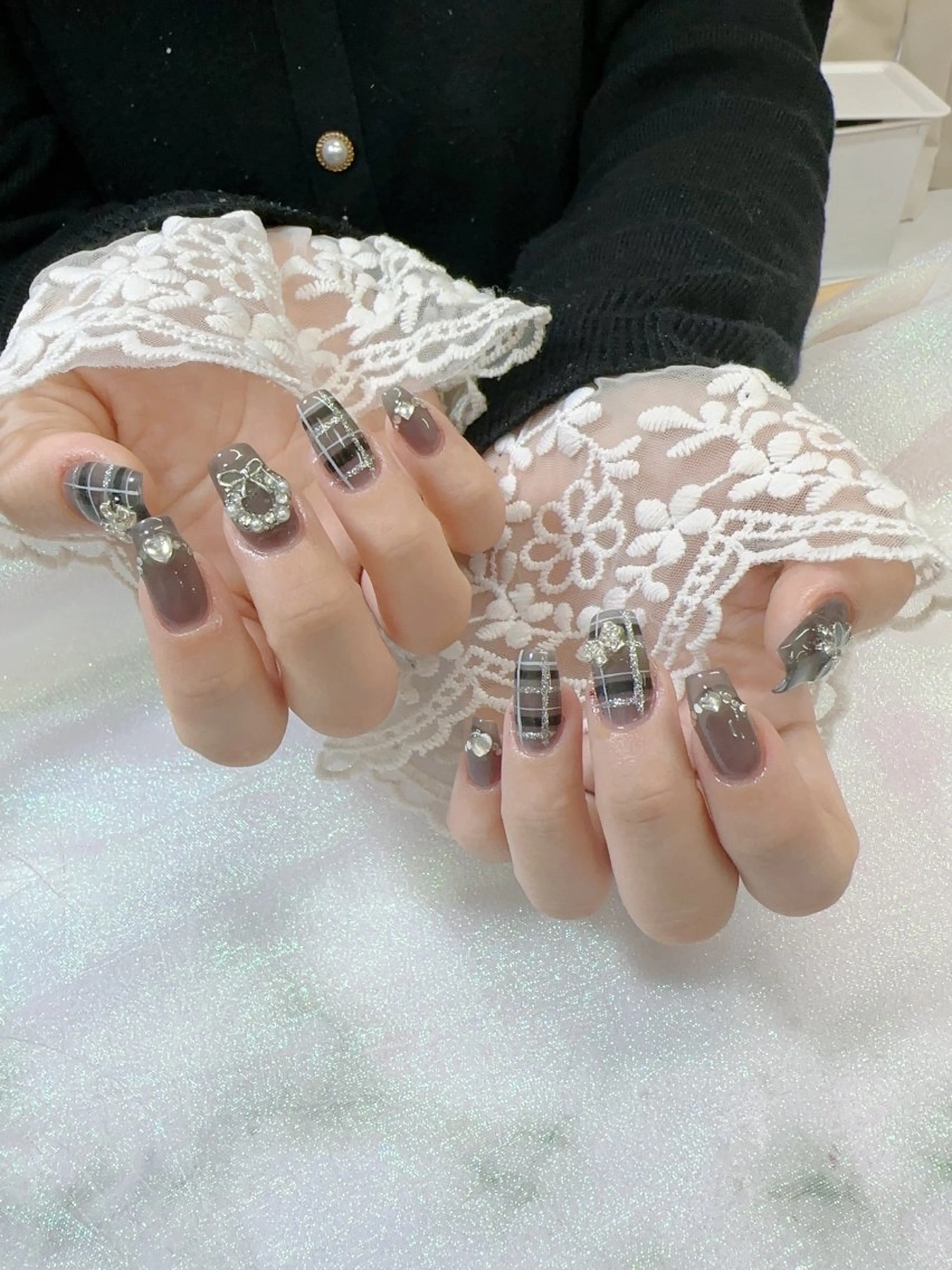 ネイル Hey🌈NAIL 長さ出し専門店のネイルデザイン