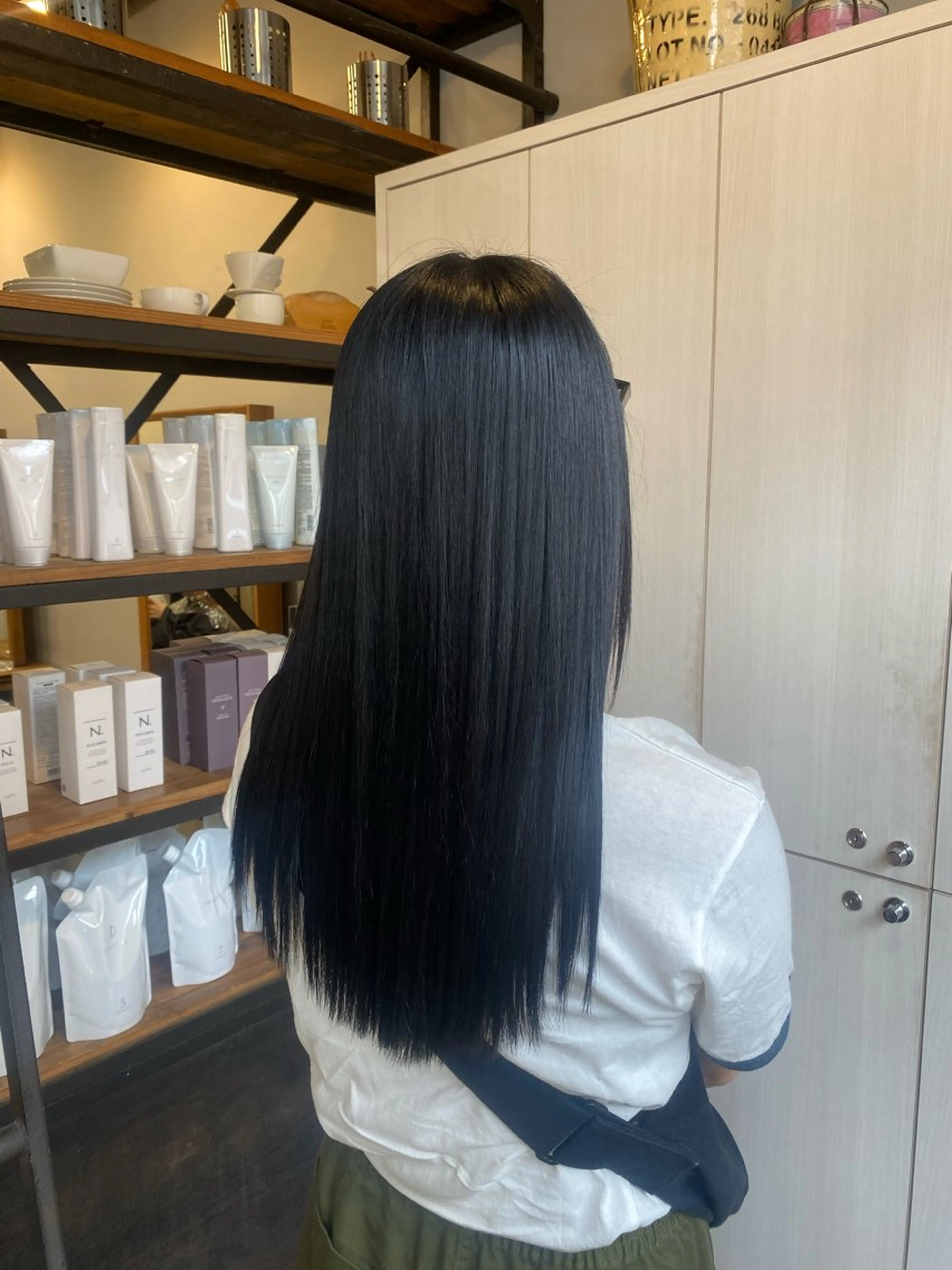 ロング ヘアカラー つじ みさきのヘアスタイル