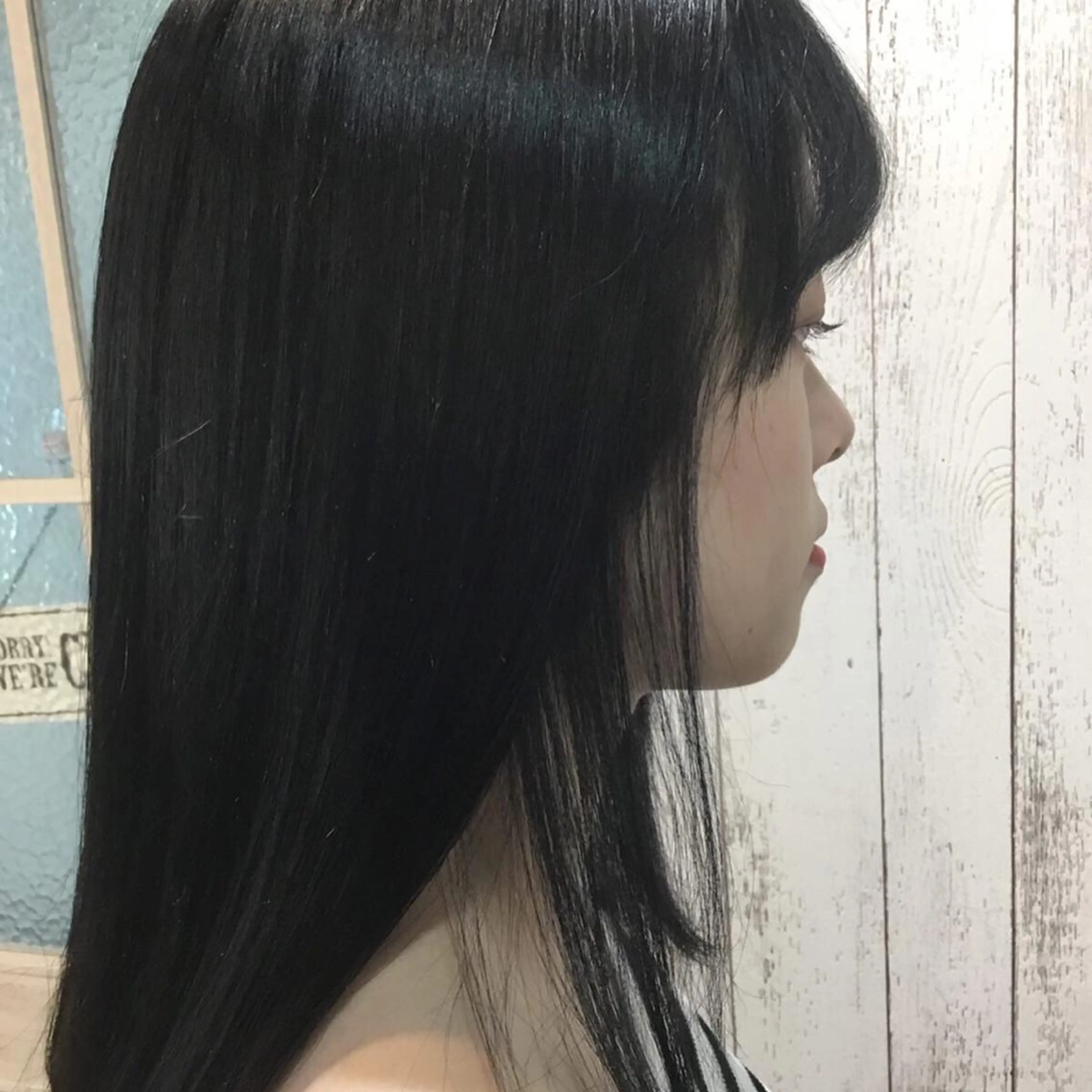 ミディアム カラー embrace エンブレイスのヘアスタイル