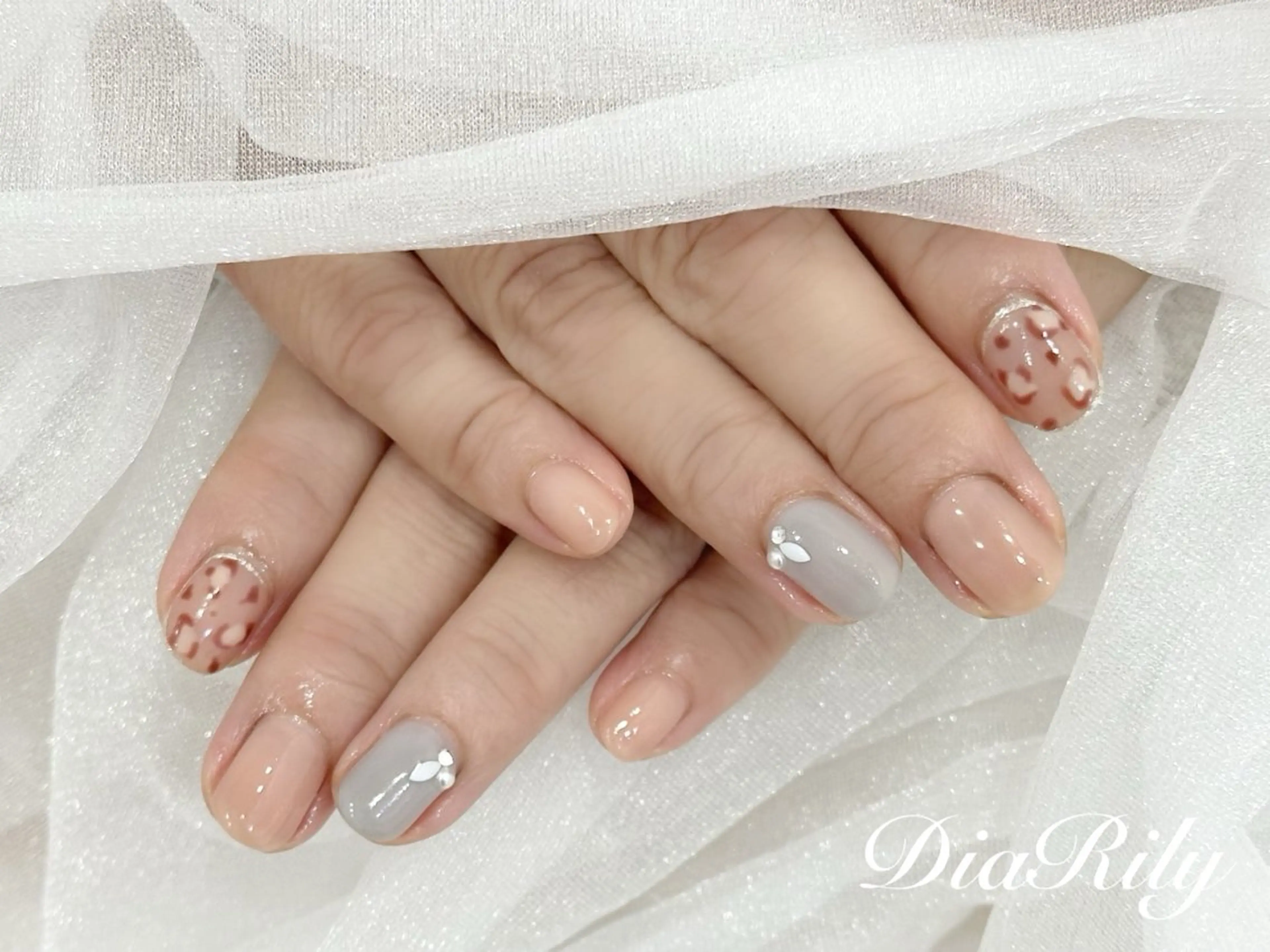 ネイル ハンドネイル ハンドケア DiaRily所属・diarily はるひのネイルデザイン