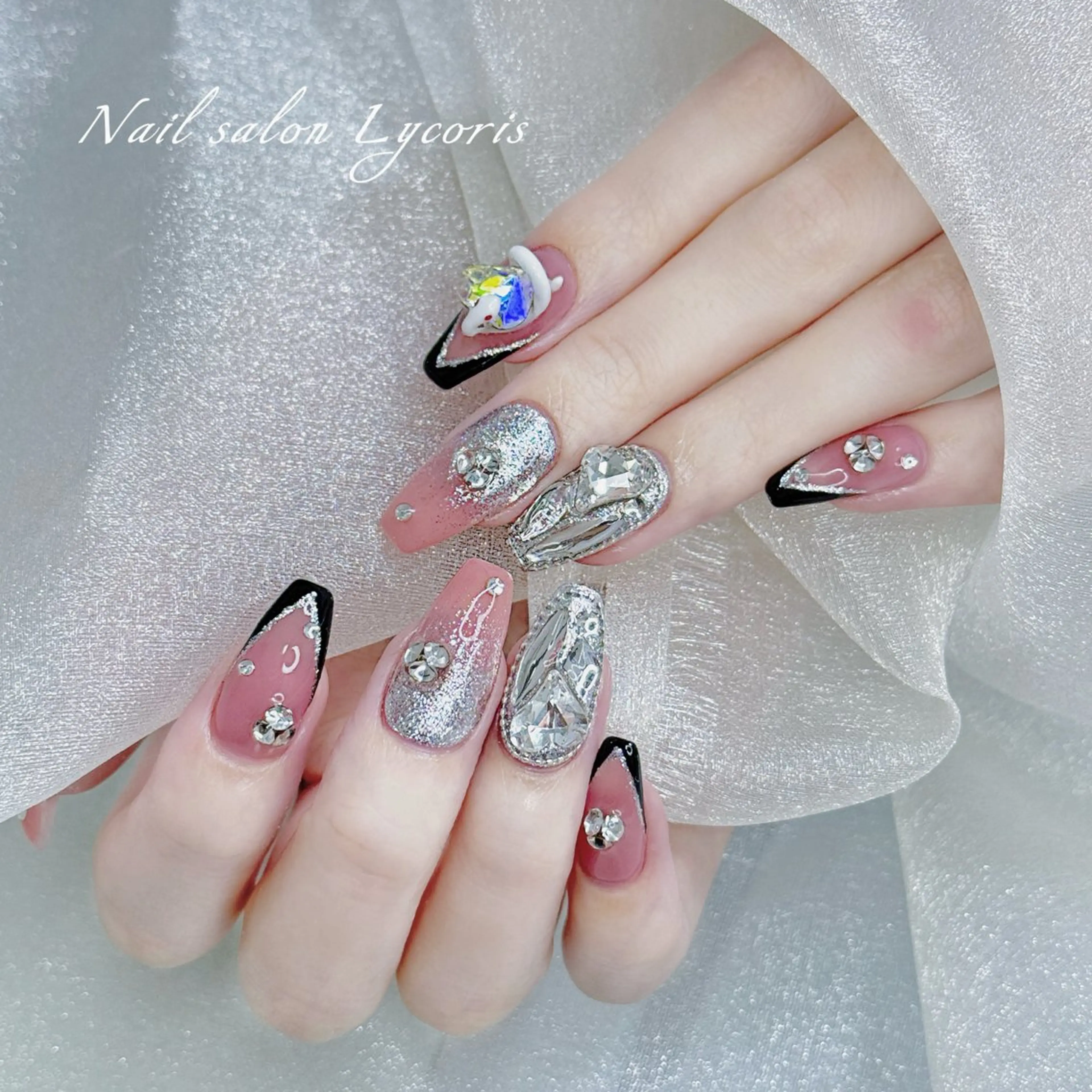 ネイル ハンドネイル Nail salon Lycoris キキのネイルデザイン