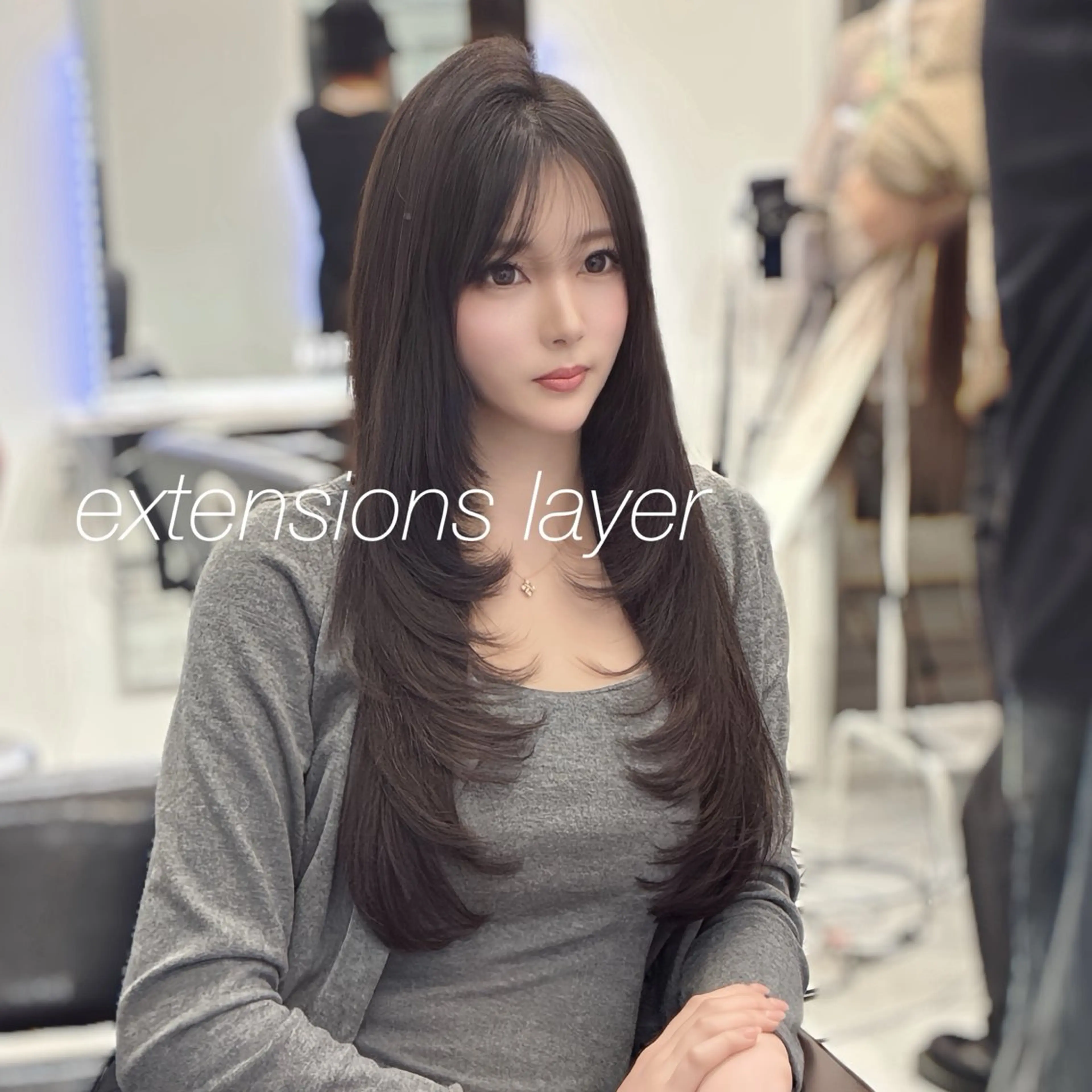 ロング シールエクステ エクステ レイヤーカット カット ヘアカラー エクステ LOMKH所属・シールエクステ/ レイヤー/タツヤのヘアスタイル