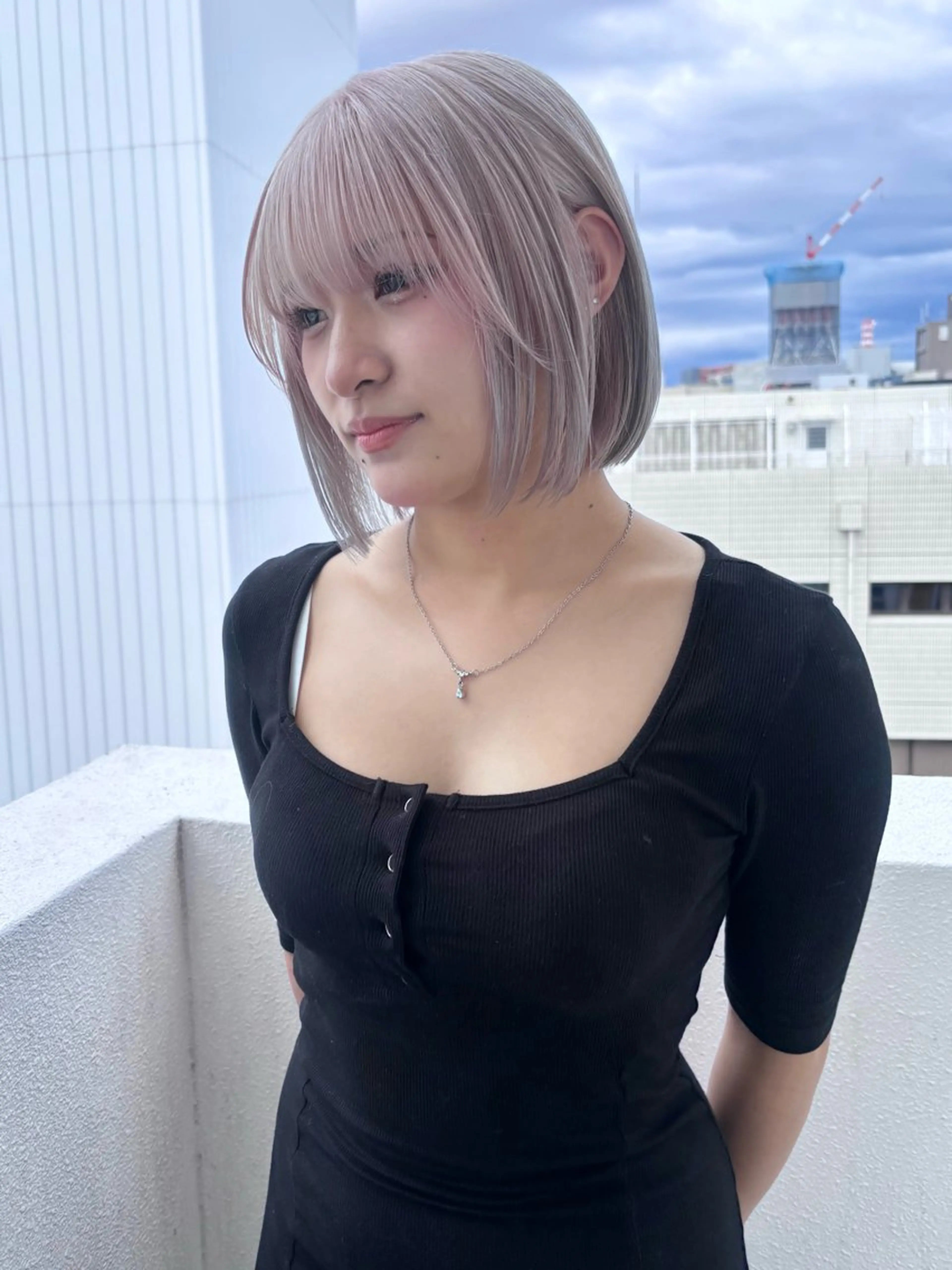 ショート カラー ボブ ヘアカラー lani hair salon所属・SHOTO ハイトー ン/デザインカラーのヘアスタイル