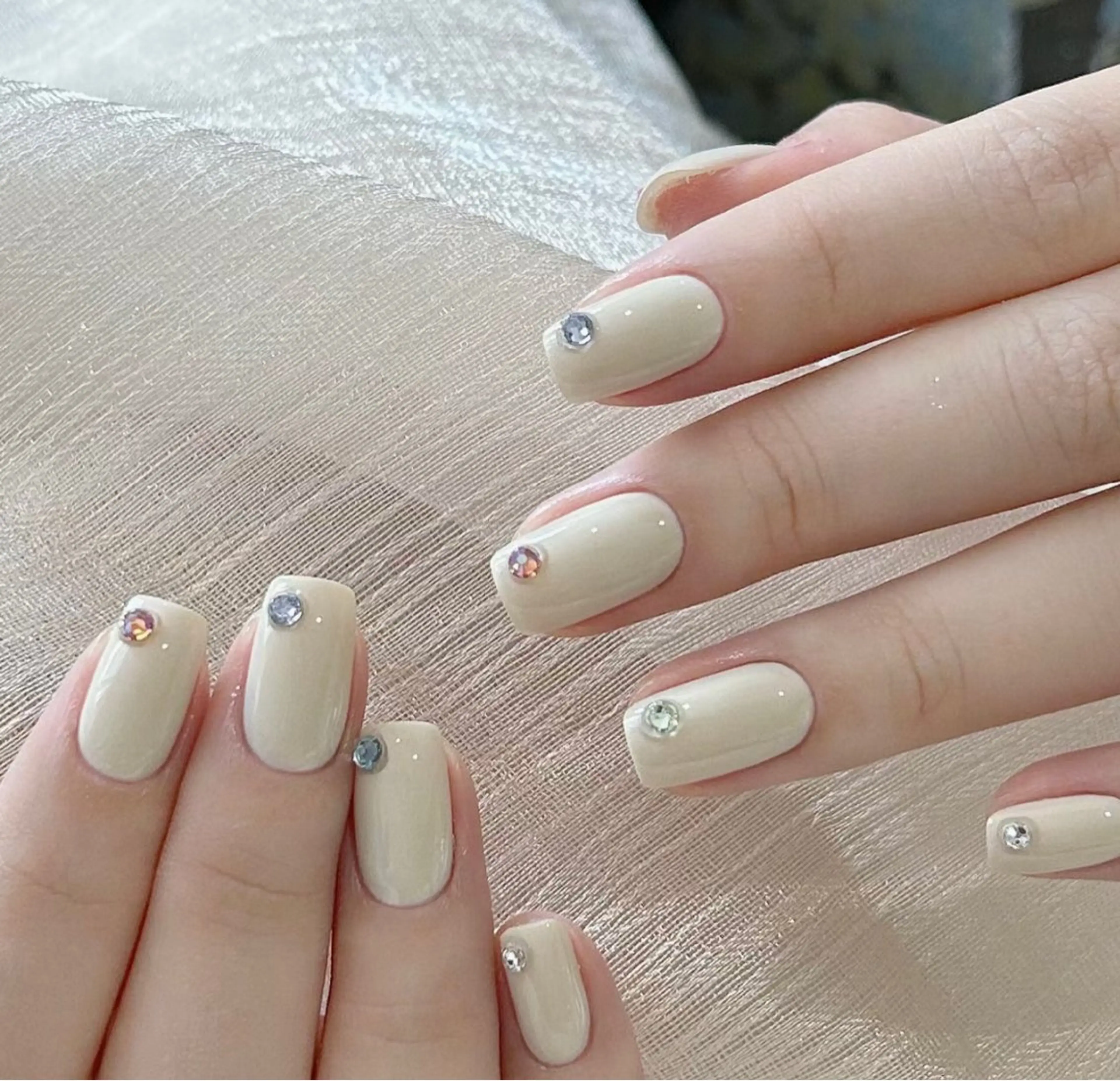 ネイル ワンカラーネイル ハンドネイル ハンドケア ⭐️Syu Rei⭐️のネイルデザイン