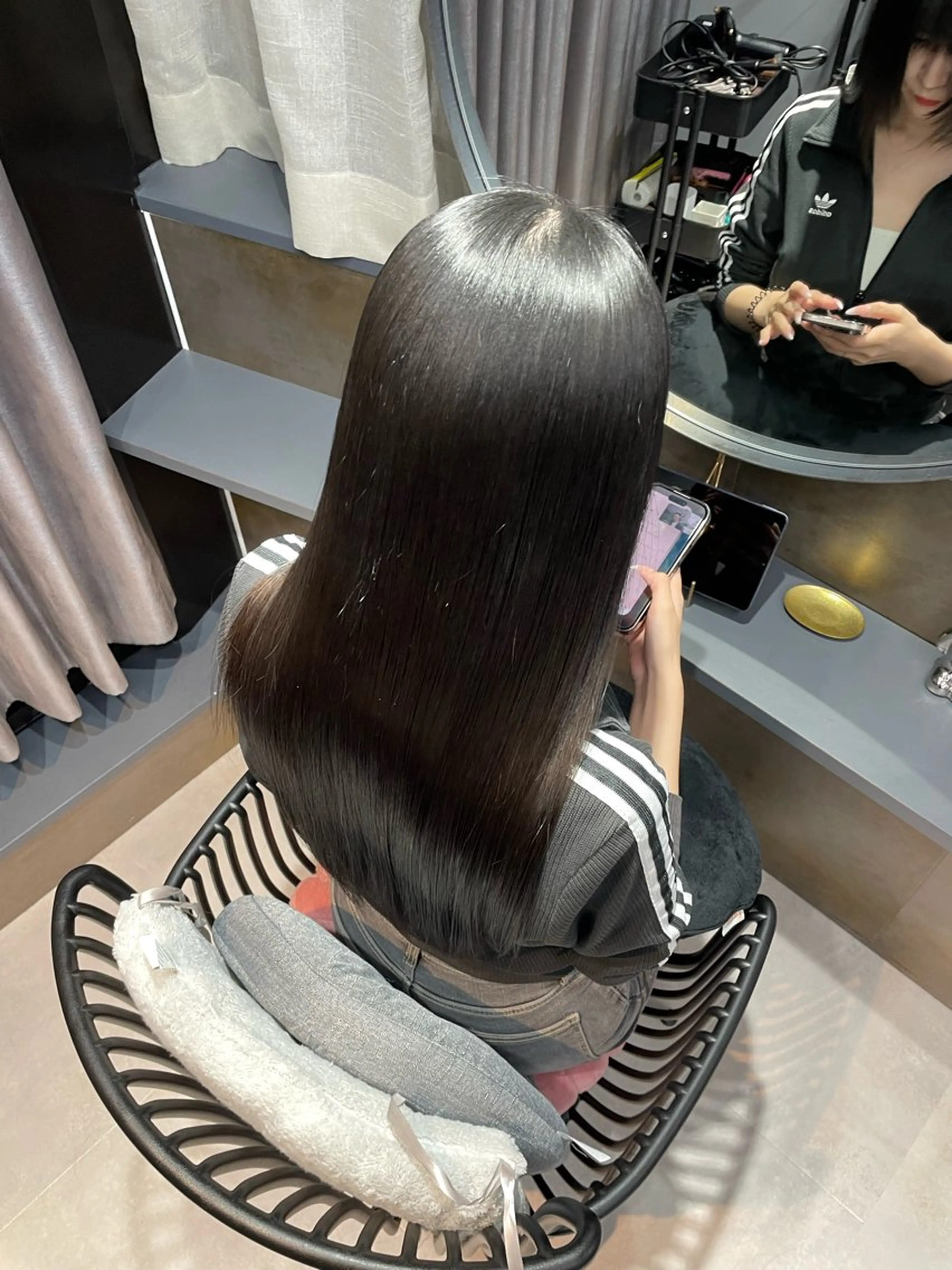 ロング 半個室サロンyoures hair 髪質改善トリートメント東新宿店所属・榊原竜弥 髪質改善/美髪作りのヘアスタイル