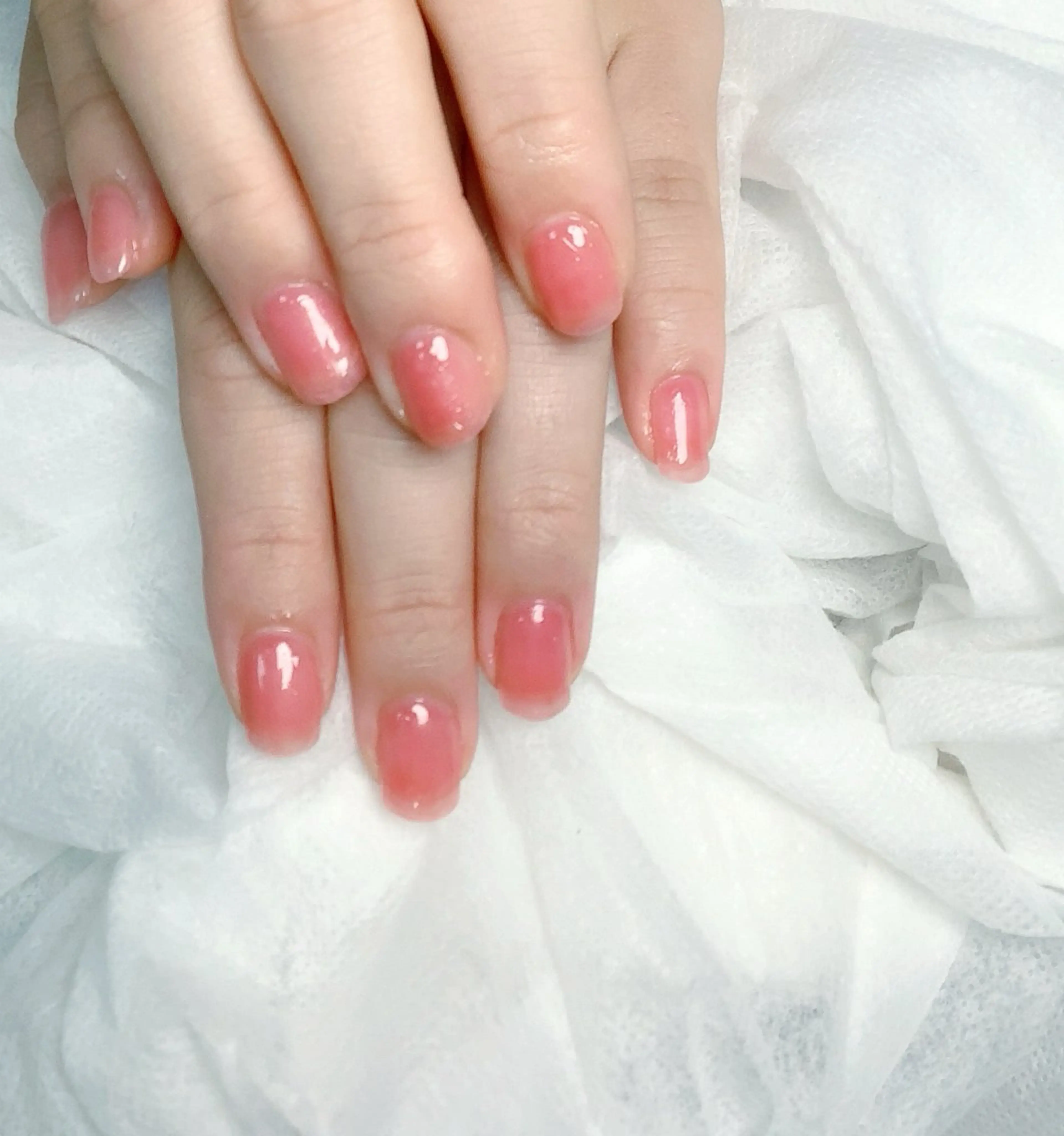 ネイル pink ladyサロン所属・べ にのネイルデザイン