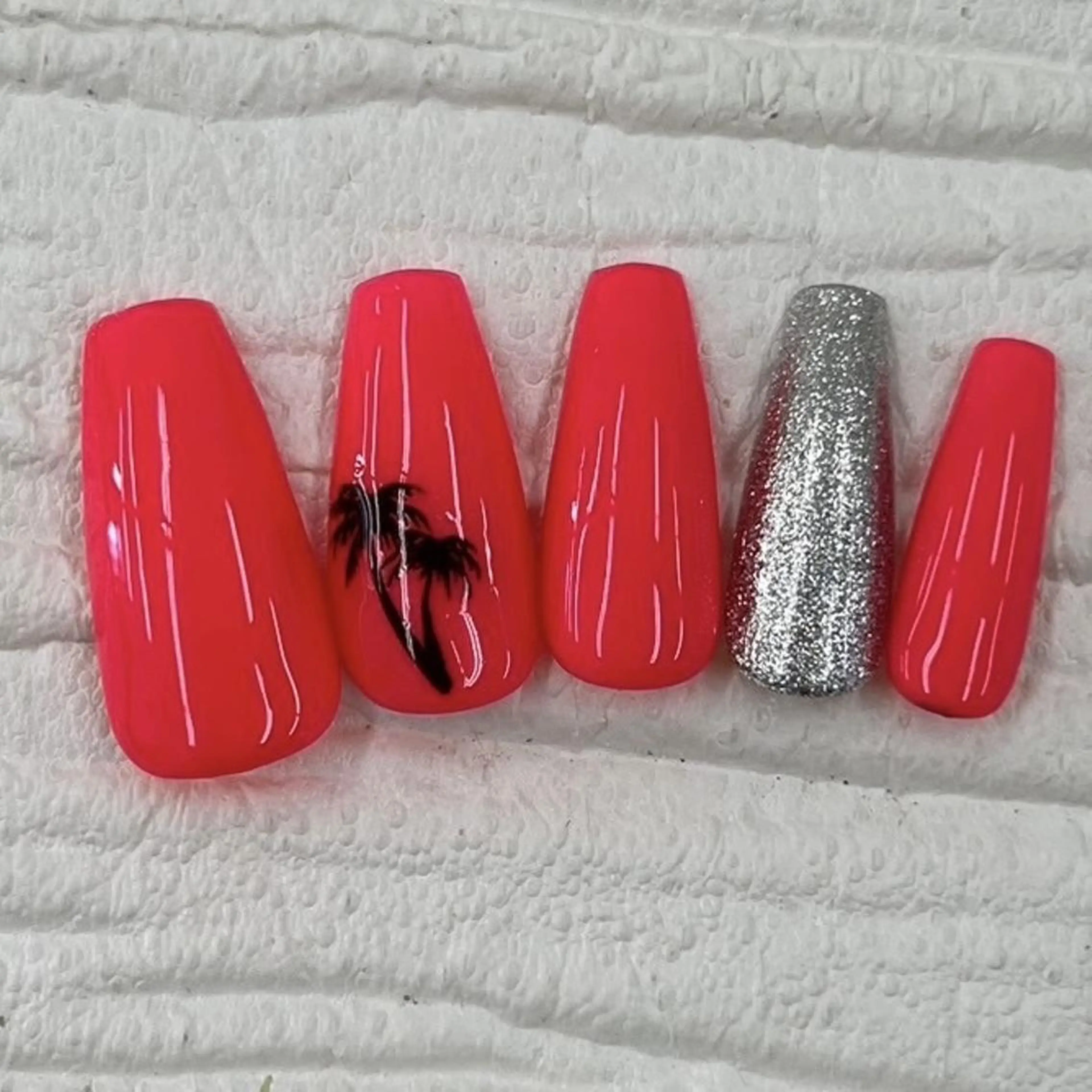 ネイル Nail salon Honey Beeのネイルデザイン