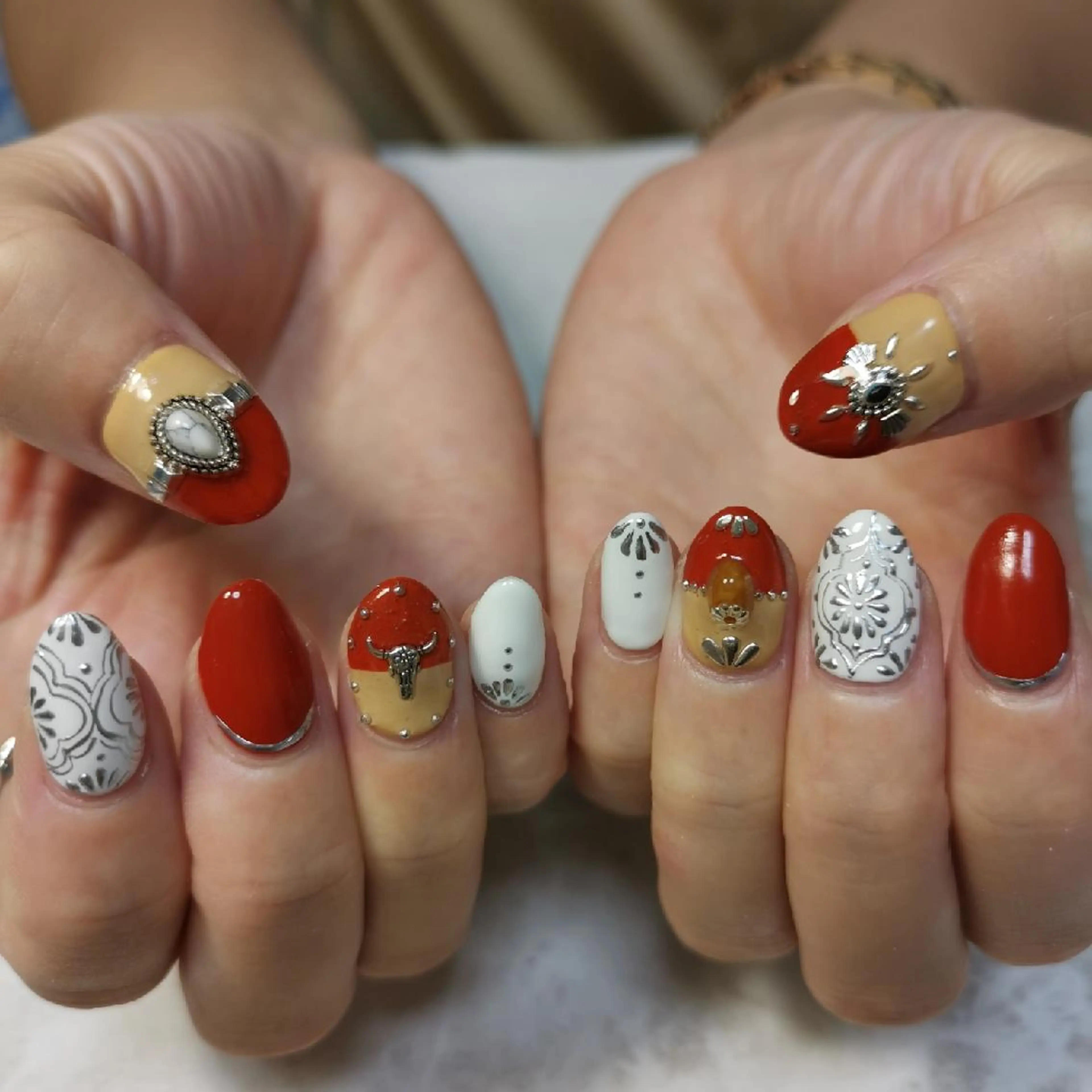 ネイル シルバー ハンドネイル reve あやののネイルデザイン