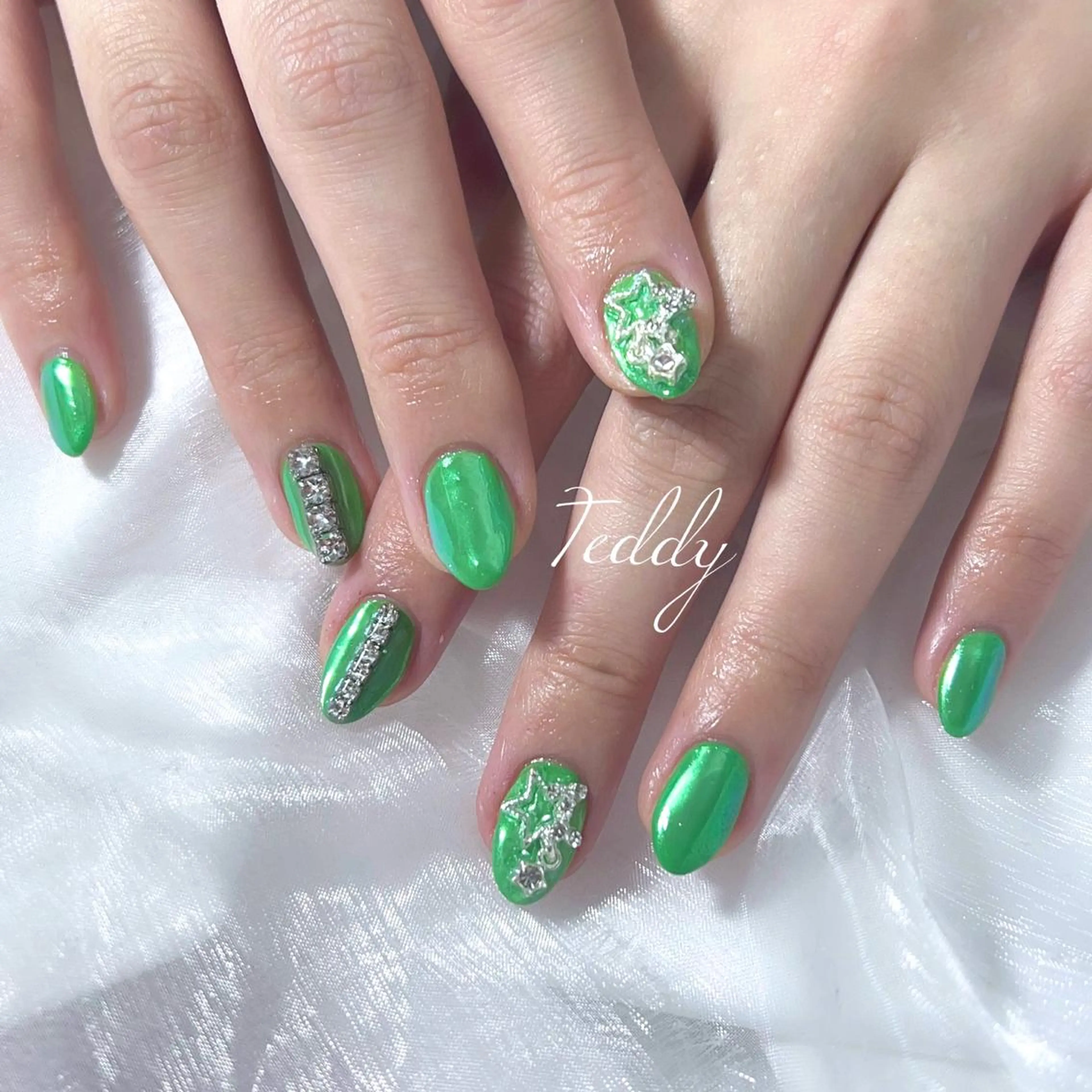 ネイル ハンドネイル ERINA ♥のネイルデザイン