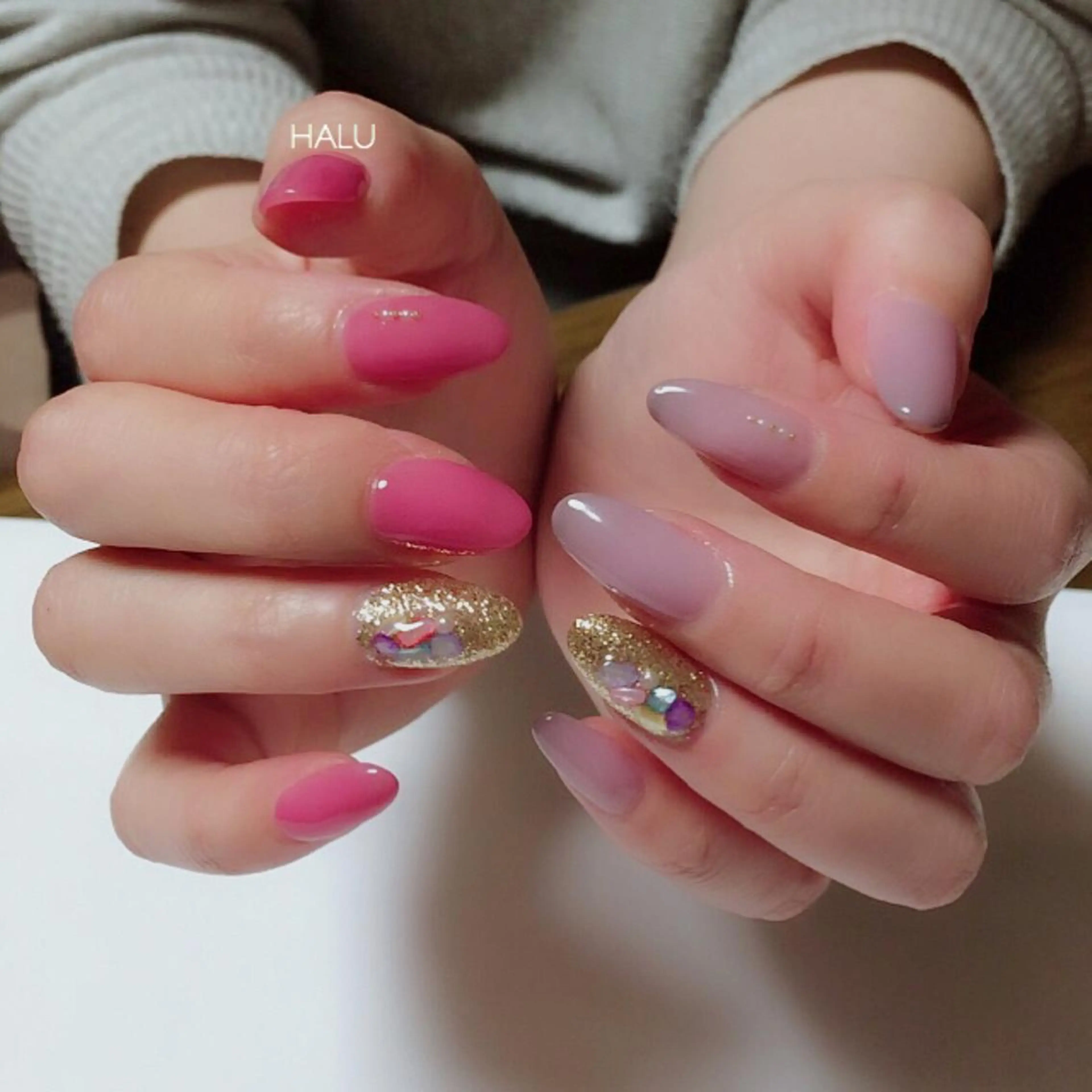 ネイル ゴールド キラキラネイル シンプルネイル HALU ハルのネイルデザイン