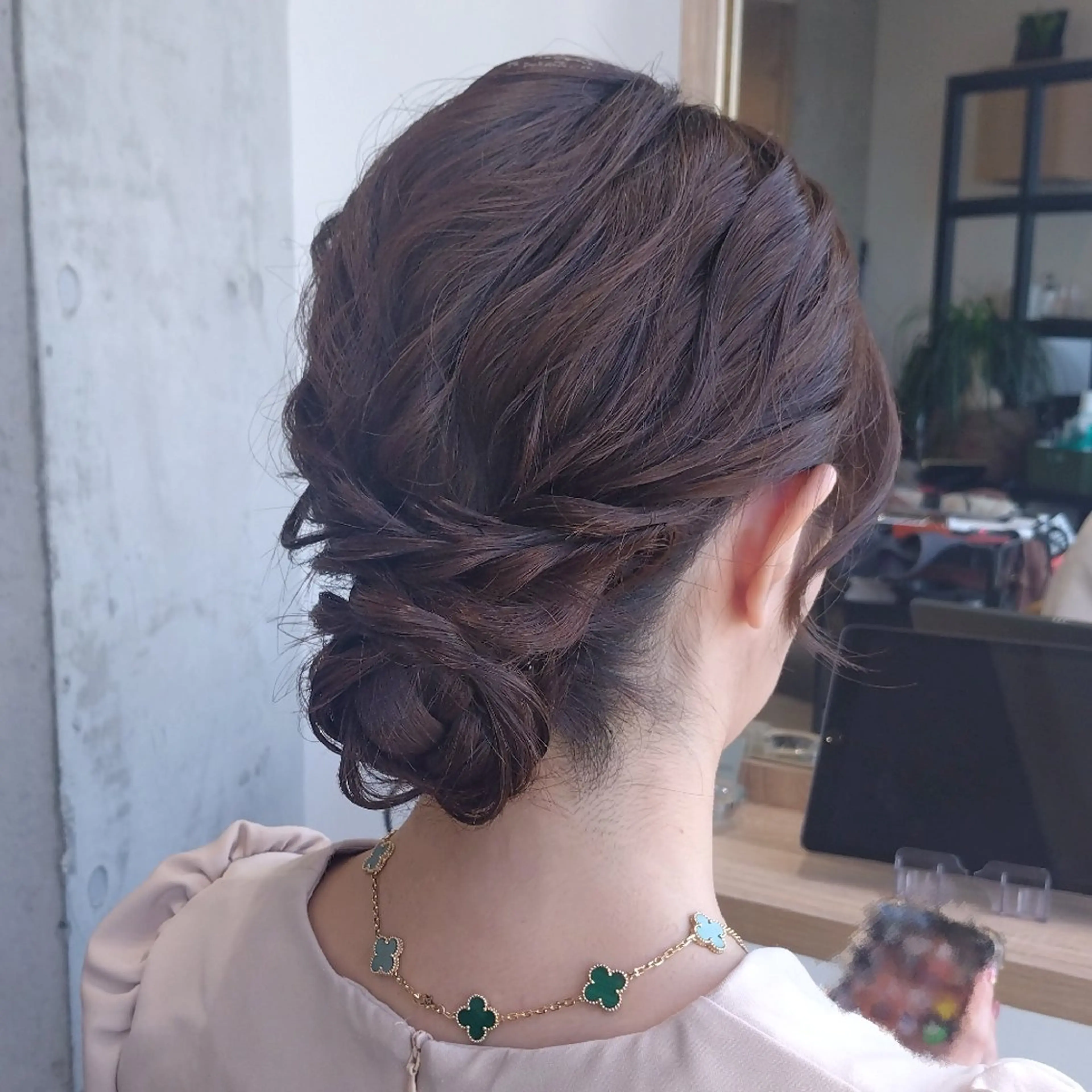 ミディアム ヘアアレンジ ヘアセット ヘアアレンジ/透明感 カラー/AKARIのヘアスタイル