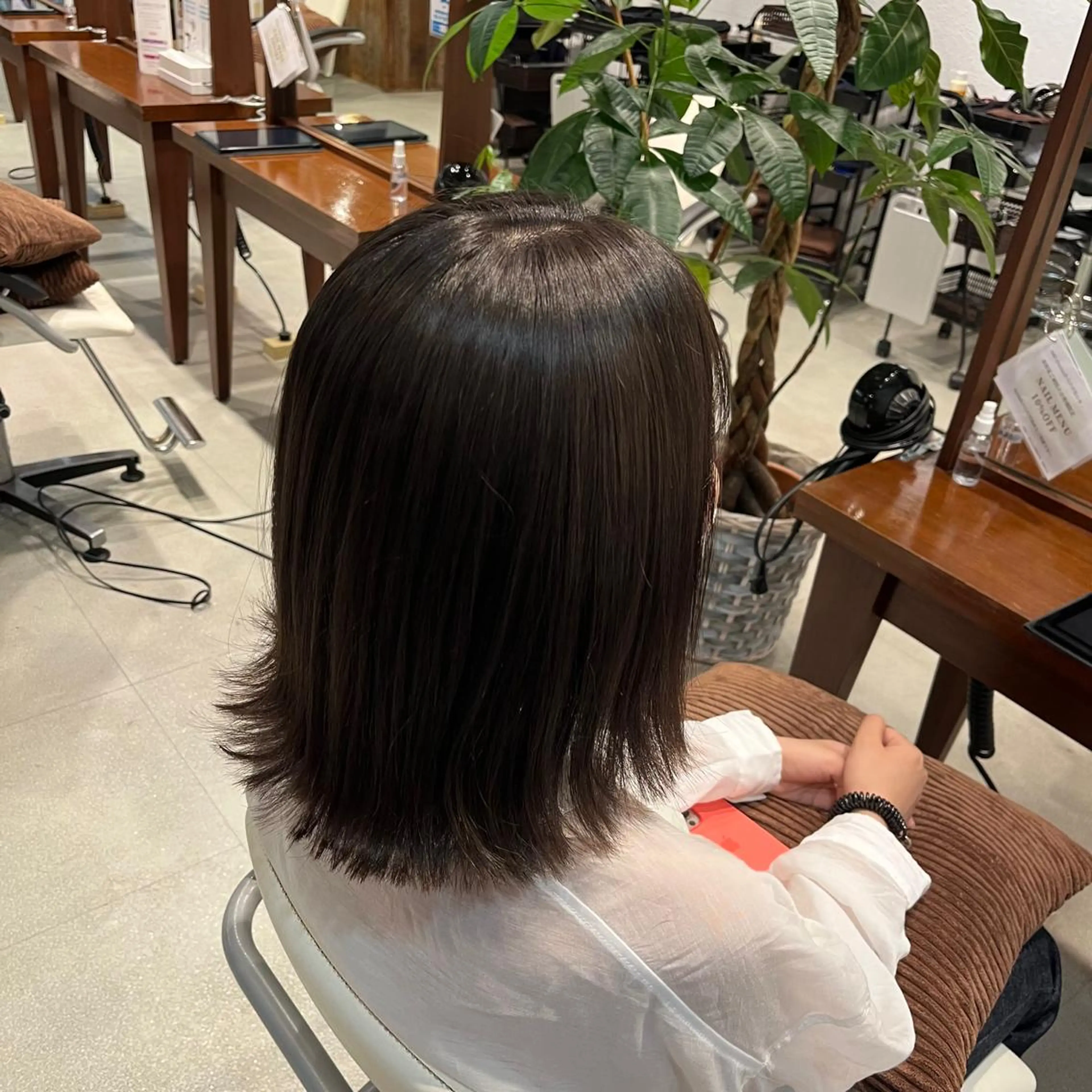 ミディアム カラー レッドカラー 黒川 結希のヘアスタイル