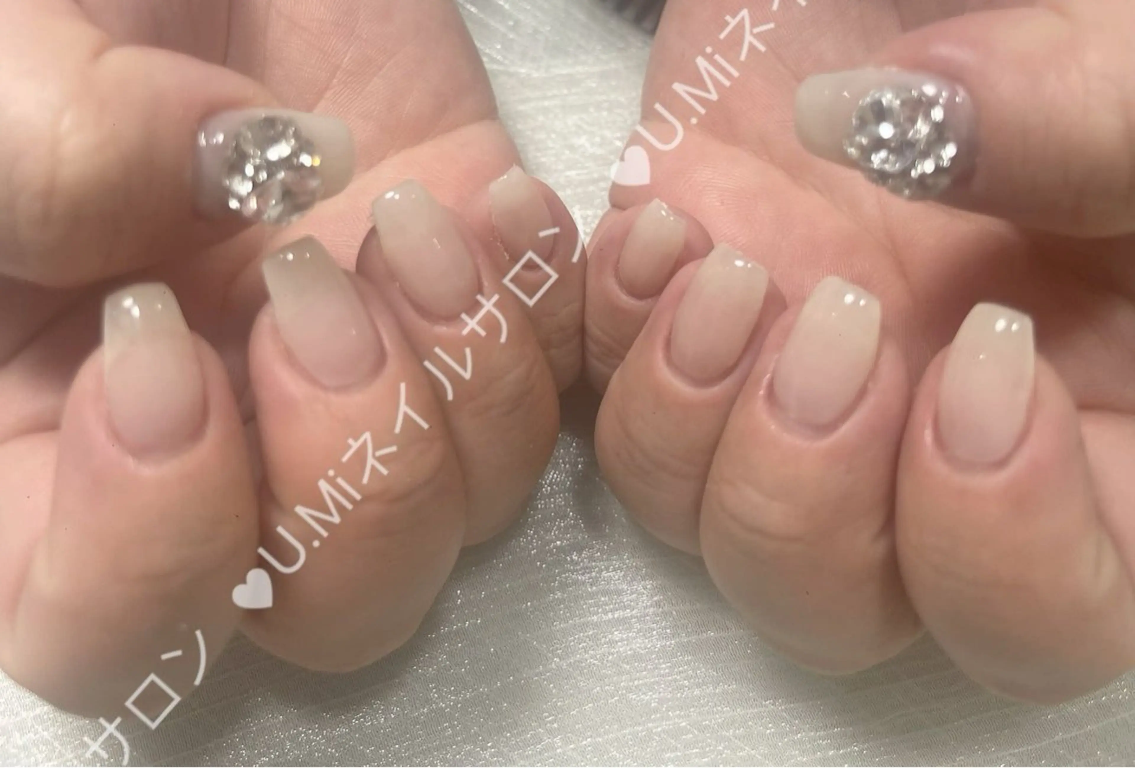 ネイル U.Miネイルサロン所属・ユ きのネイルデザイン