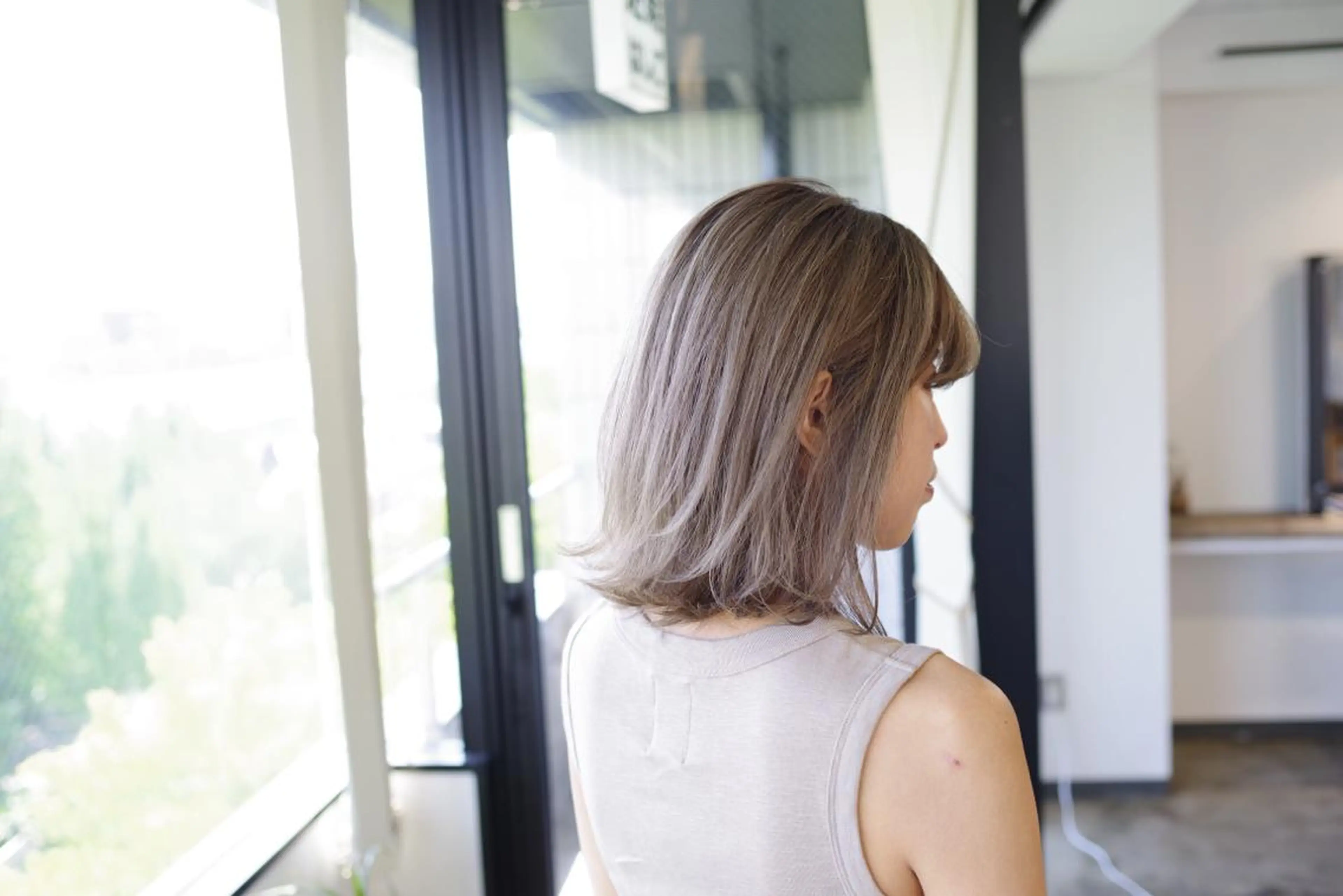 ミディアム etore 矢場町 南沙希のヘアスタイル