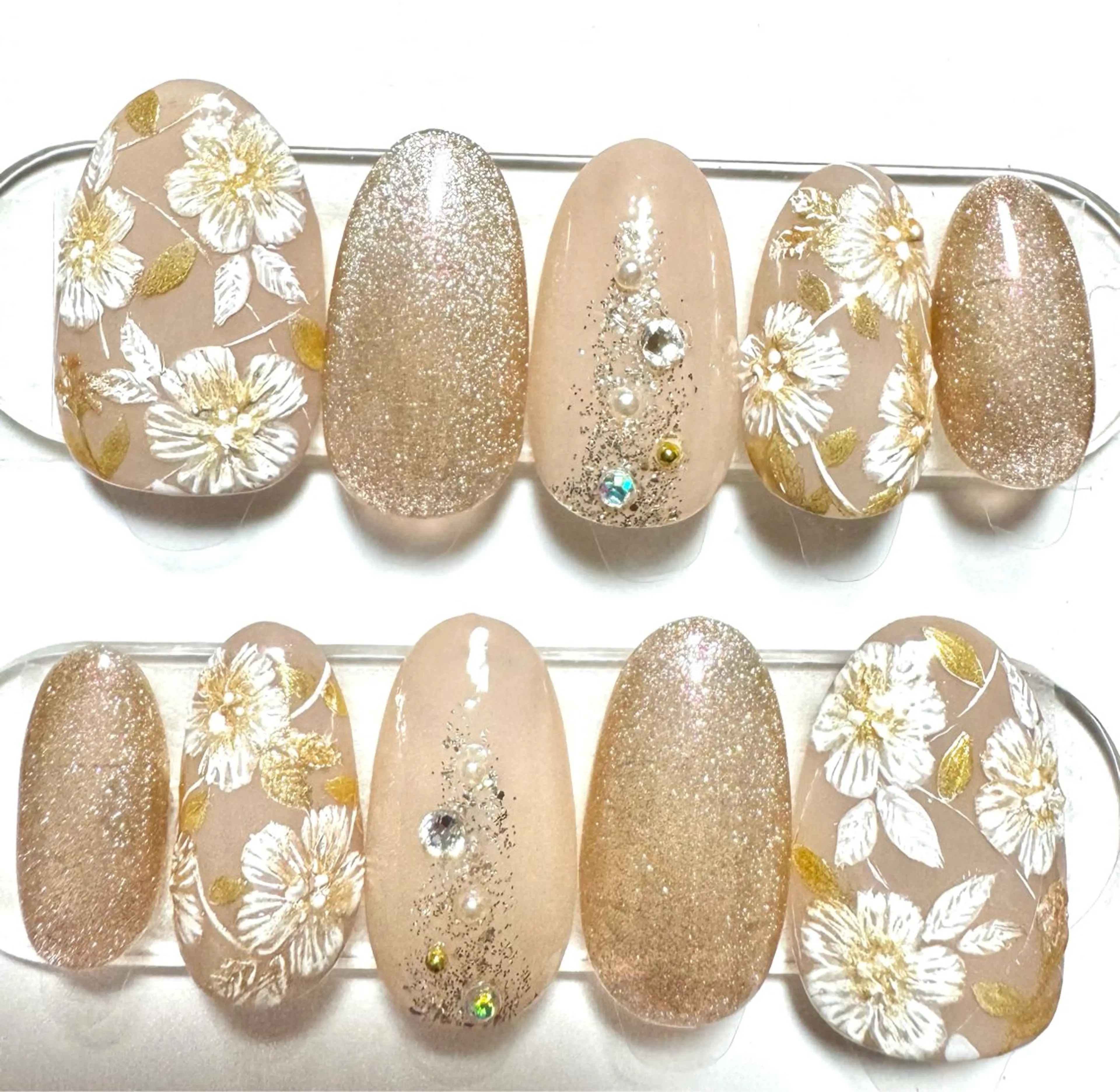 ネイル ネイルチップ ブライダルネイル kanail所属・徳永 加奈のネイルデザイン