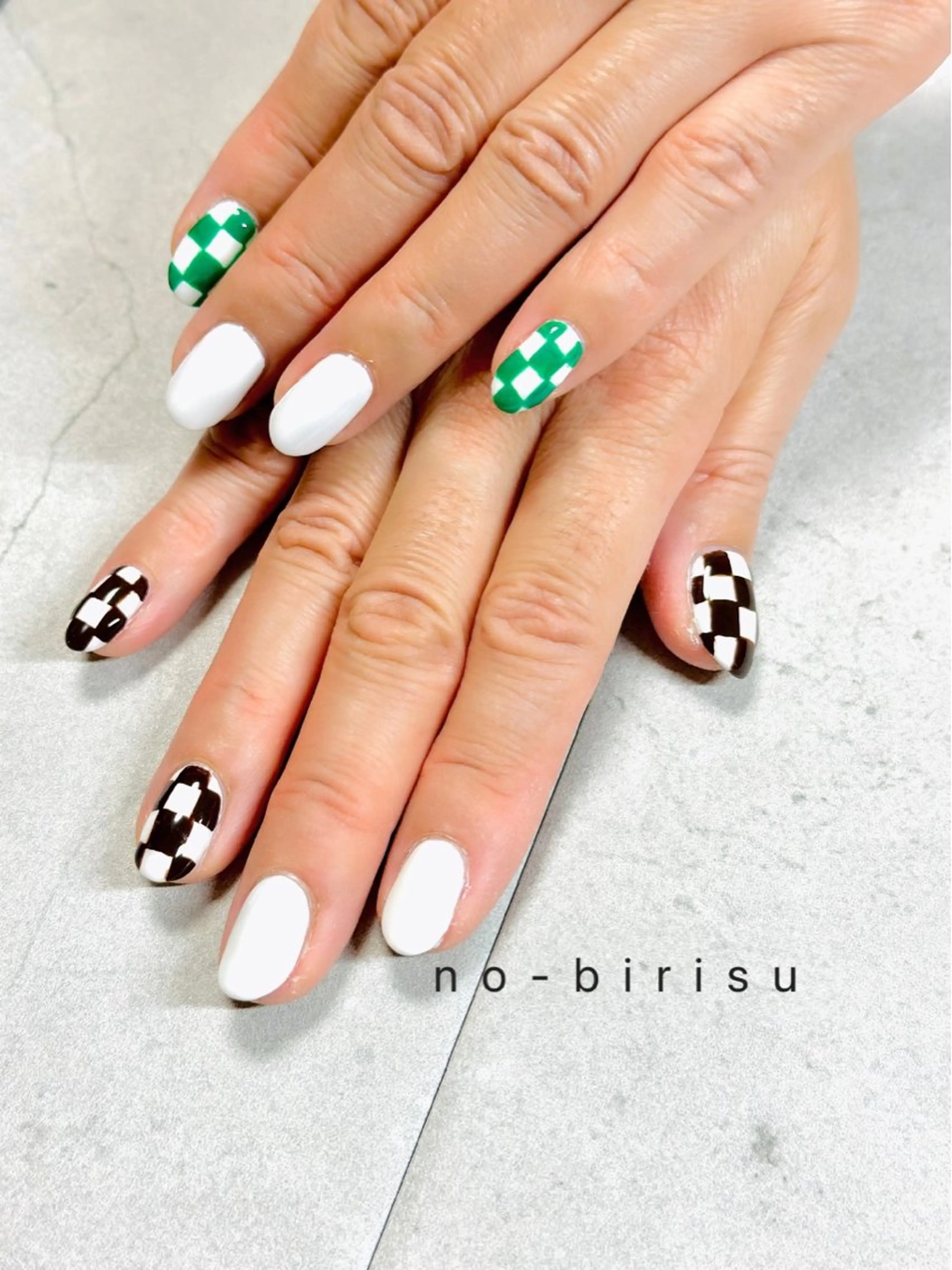 ネイル ハンドネイル no-birisu nailのネイルデザイン