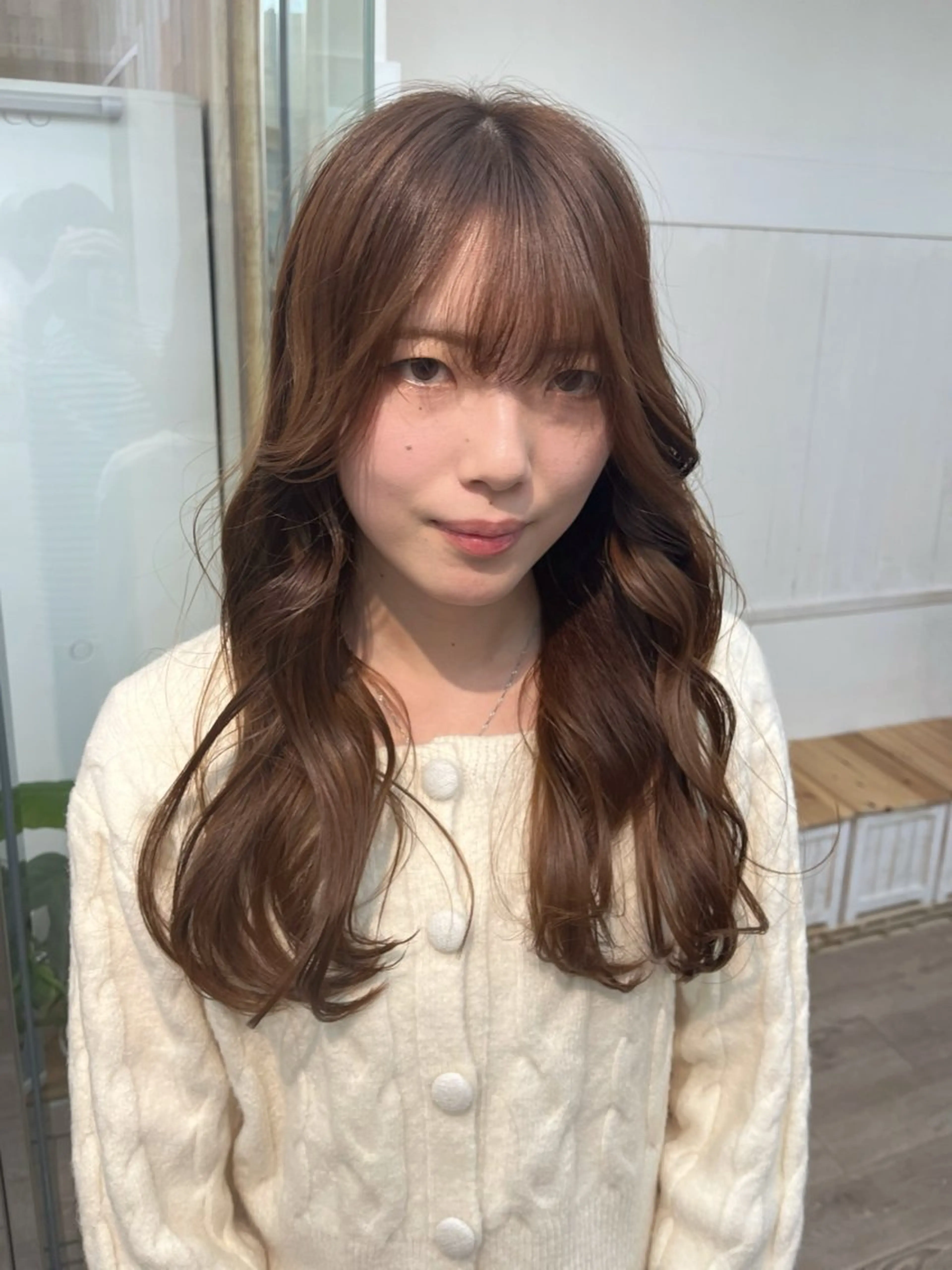 ロング カラー パーマ ヘアアレンジ メンズ 透明感カラー レイヤーカット カット ヘアカラー トリートメント ヘッドスパ ヘアセット ®️レイヤー/透明感 カラー/星野六三四のヘアスタイル