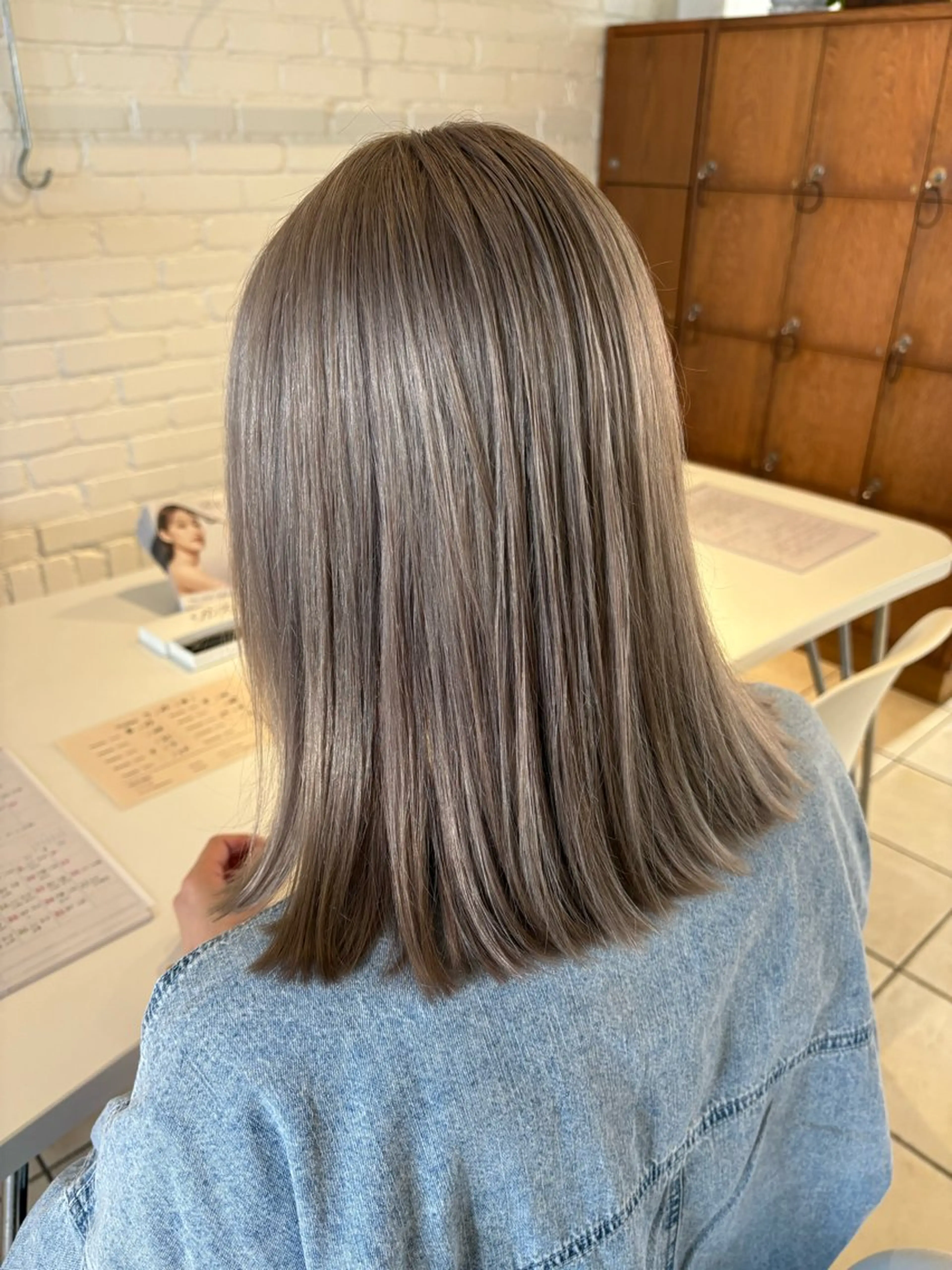 ミディアム カラー ブリーチ ヘアカラー トリートメント VANCOUNCIL春日井所属・春日井/ハイトーン /高発色カラー/中村のヘアスタイル