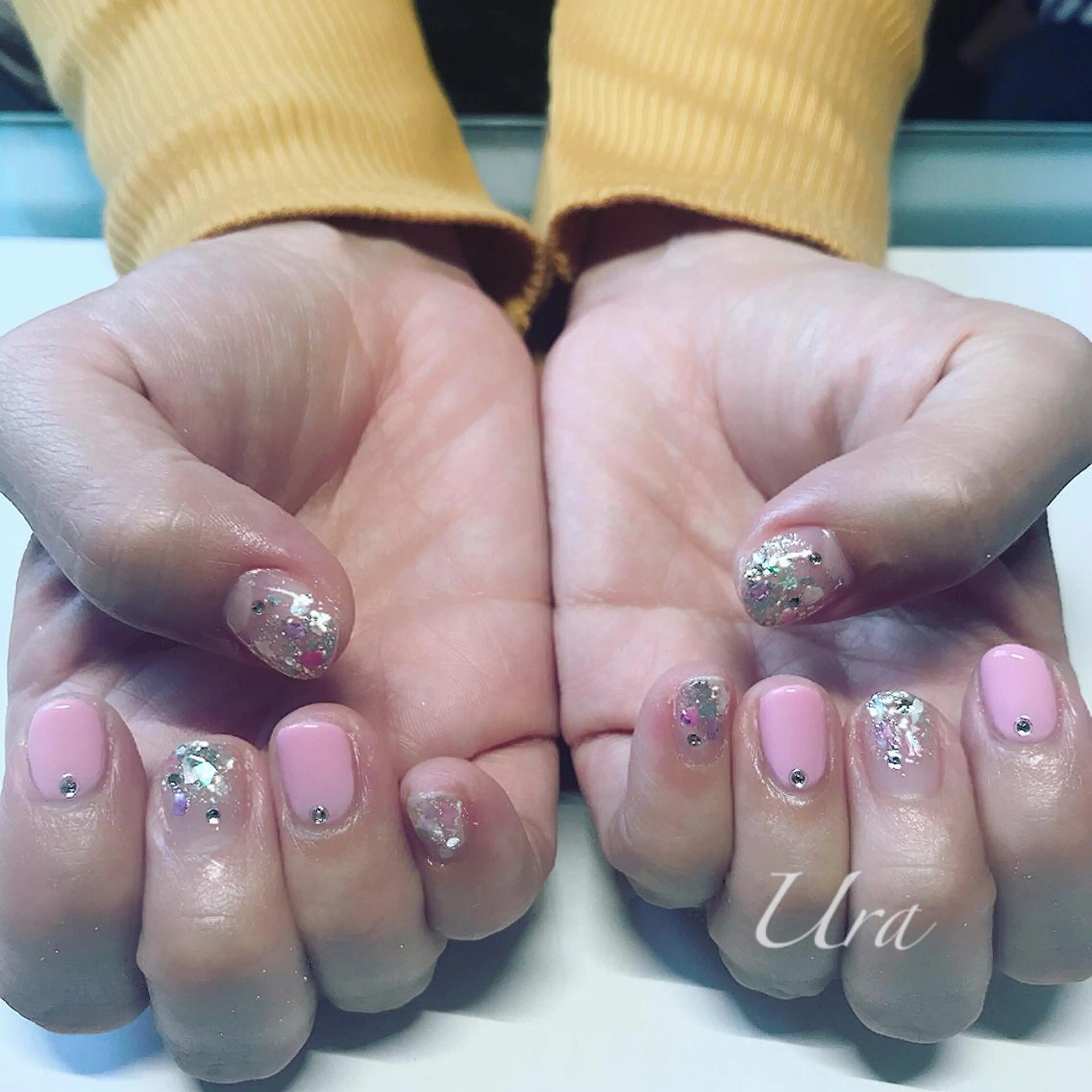 ネイル キラキラネイル UrakoNail 《nail》のネイルデザイン