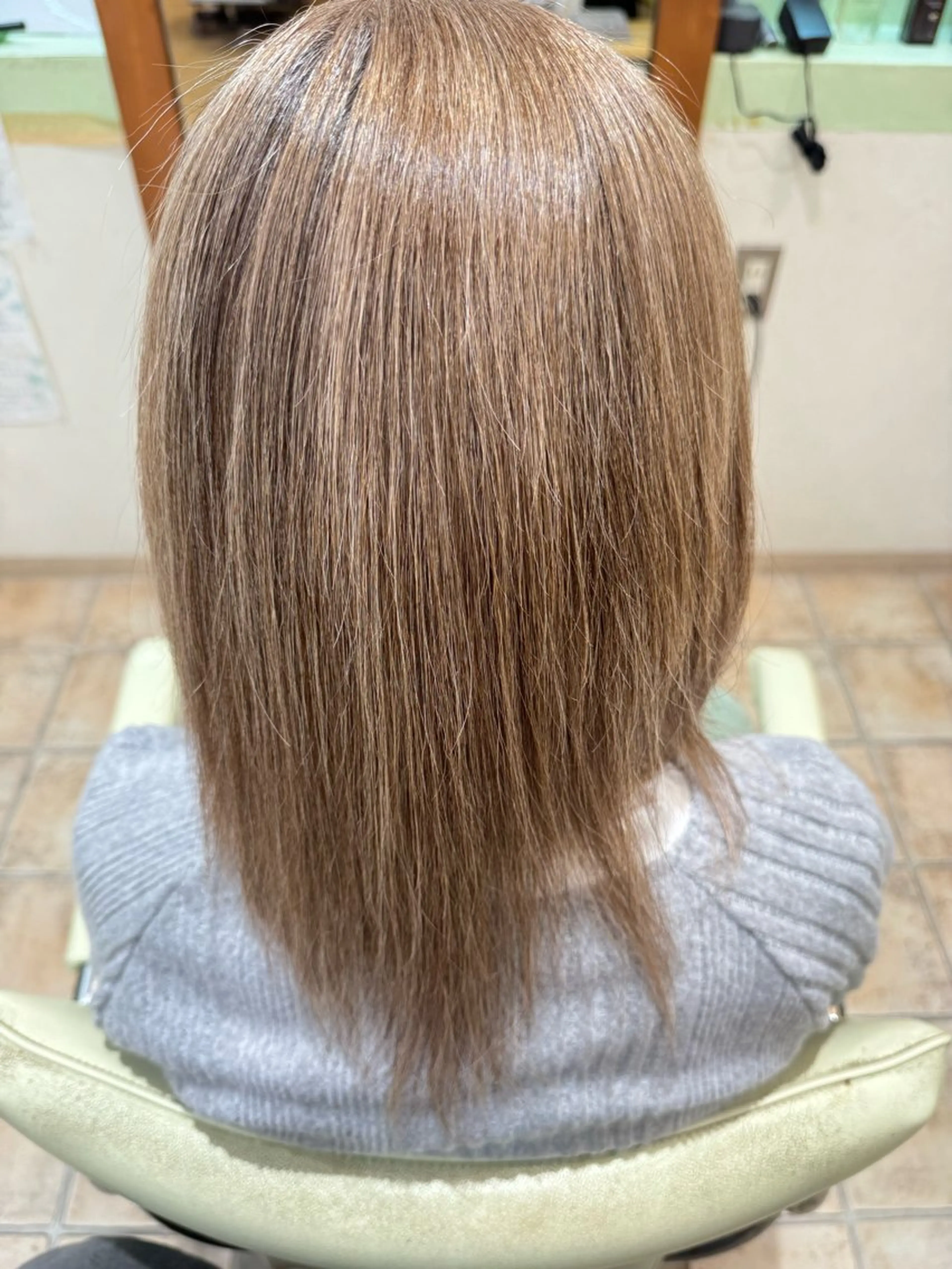 セミロング りんたろー /縮毛矯正のヘアスタイル