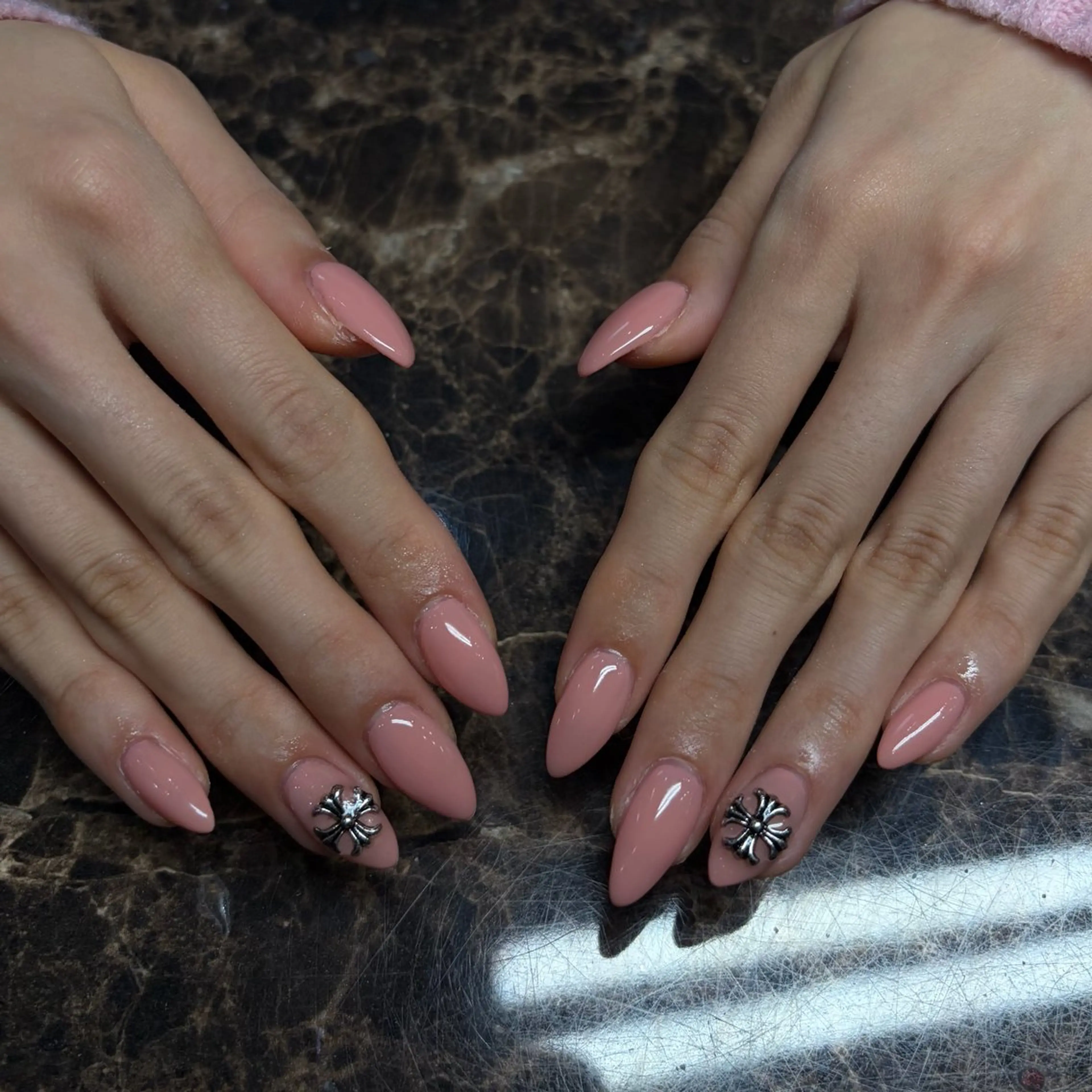 ネイル ハンドネイル IROHA NAIL Rinoのネイルデザイン
