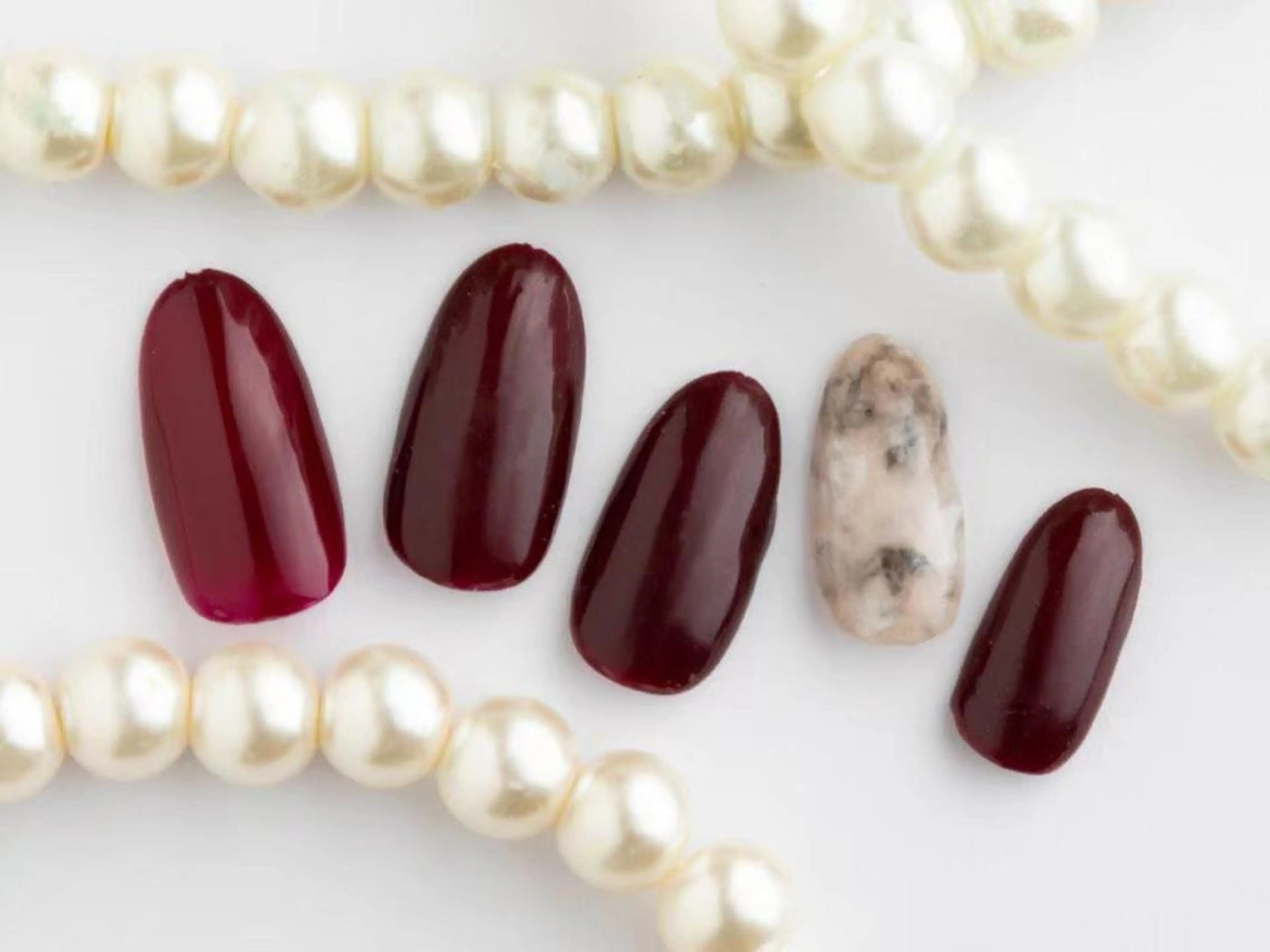 ネイル Tiary Nail Fのネイルデザイン