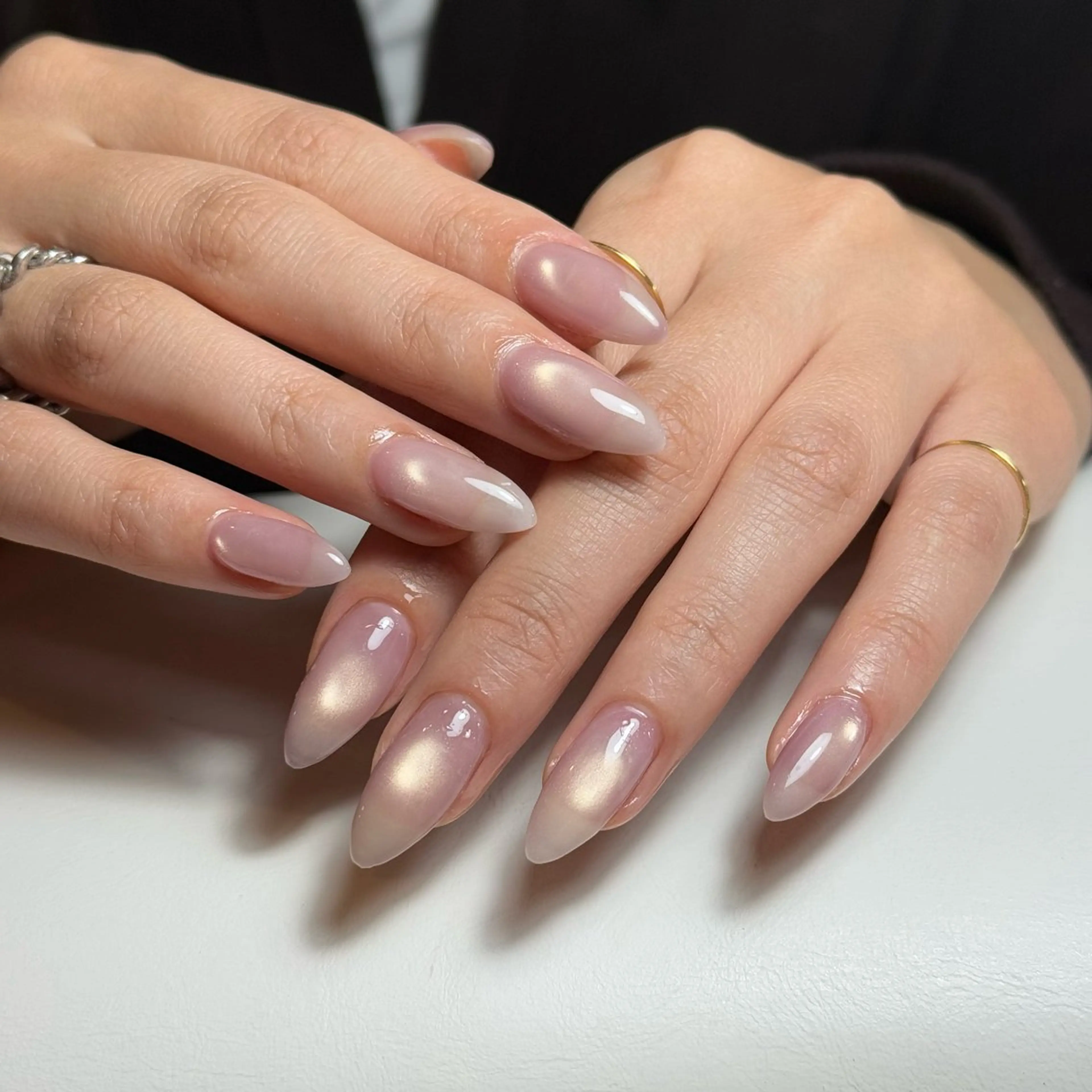 ネイル チークネイル フレンチネイル グラデーション キラキラネイル 韓国ネイル ハンドネイル Risa_ Nailのネイルデザイン