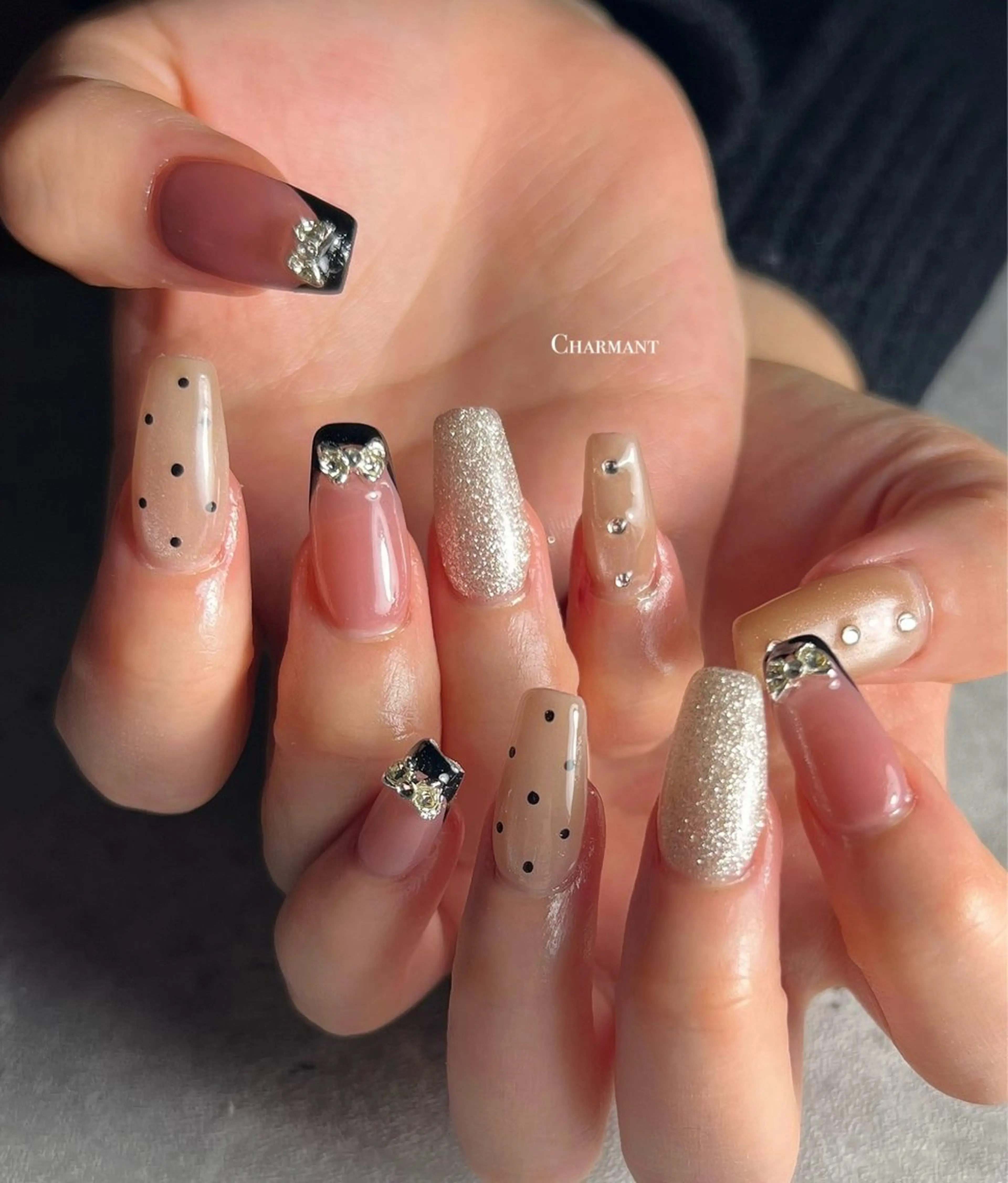ネイル ハンドネイル Minako 【Charmant】のネイルデザイン