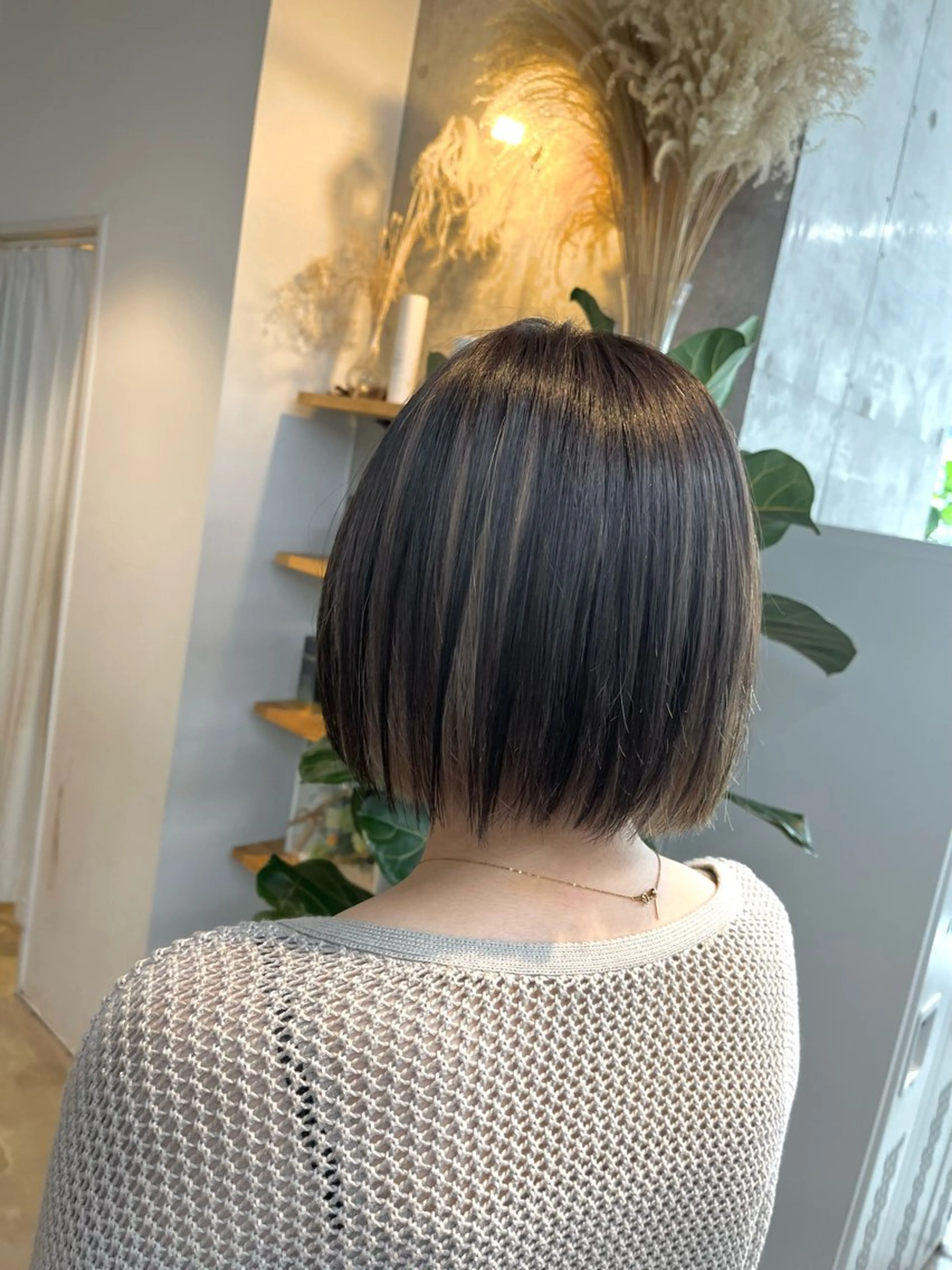 ショート カラー ヘアカラー トリートメント ハイトーンカラ ー/小川のヘアスタイル