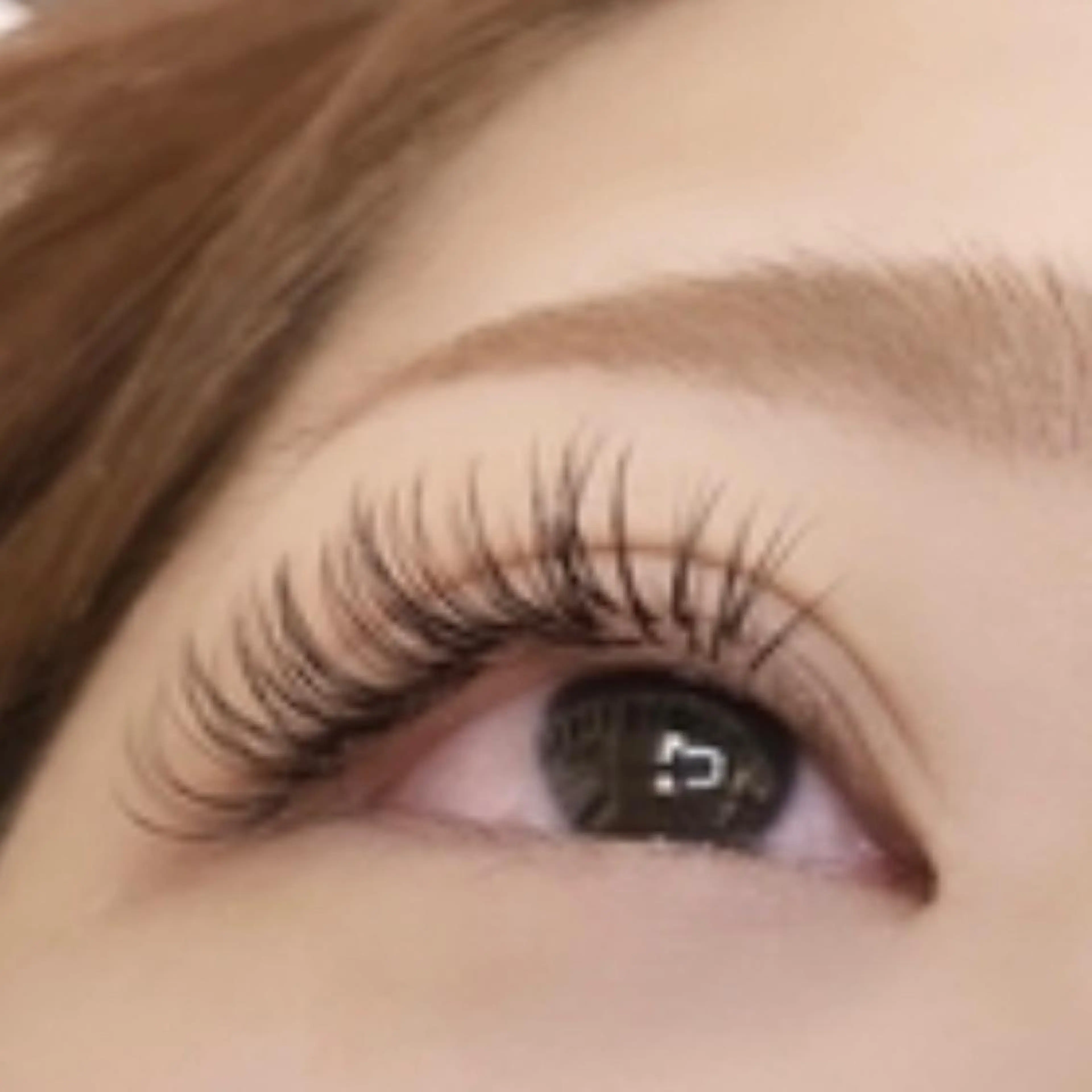 マツエク・マツパ ROW beaute所属・ROW beaute Sakiの眉毛・アイブロウイメージ