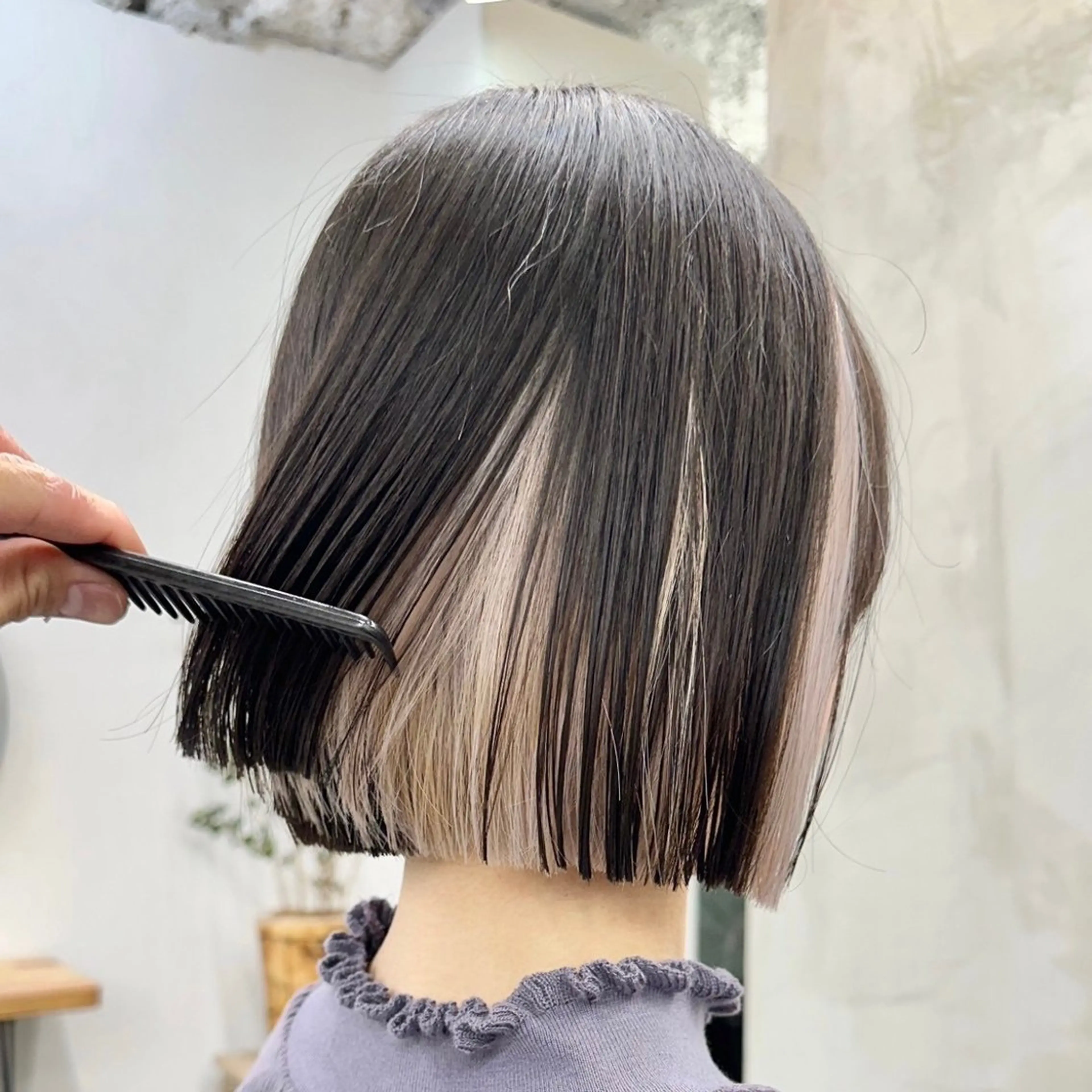 カラー ヘアアレンジ 切りっぱなしボブ インナーカラー ボブ 🫧透明感カラー/ ナルハ🫧のヘアスタイル