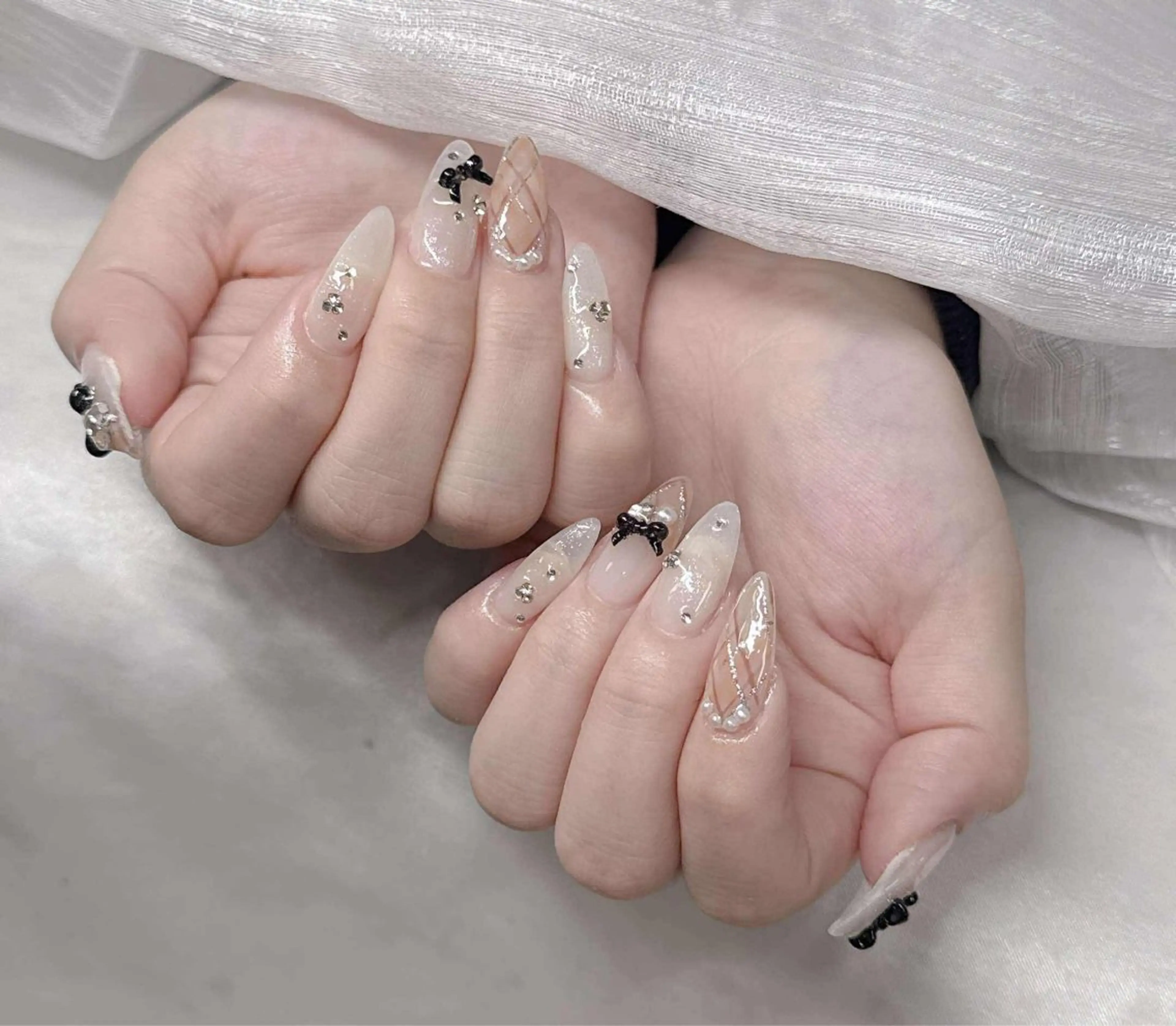 ネイル ハンドネイル Lee Nailsのネイルデザイン