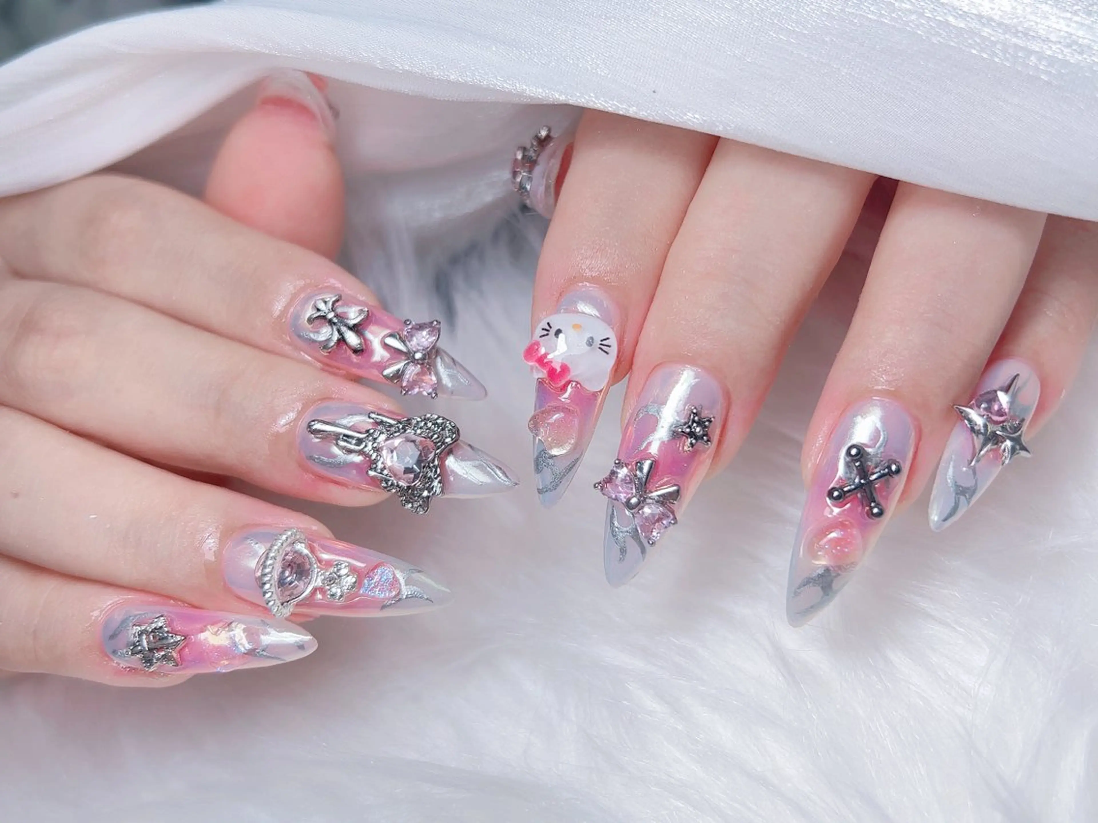 ネイル ハンドネイル M🌷nail 長さだし専門店のネイルデザイン