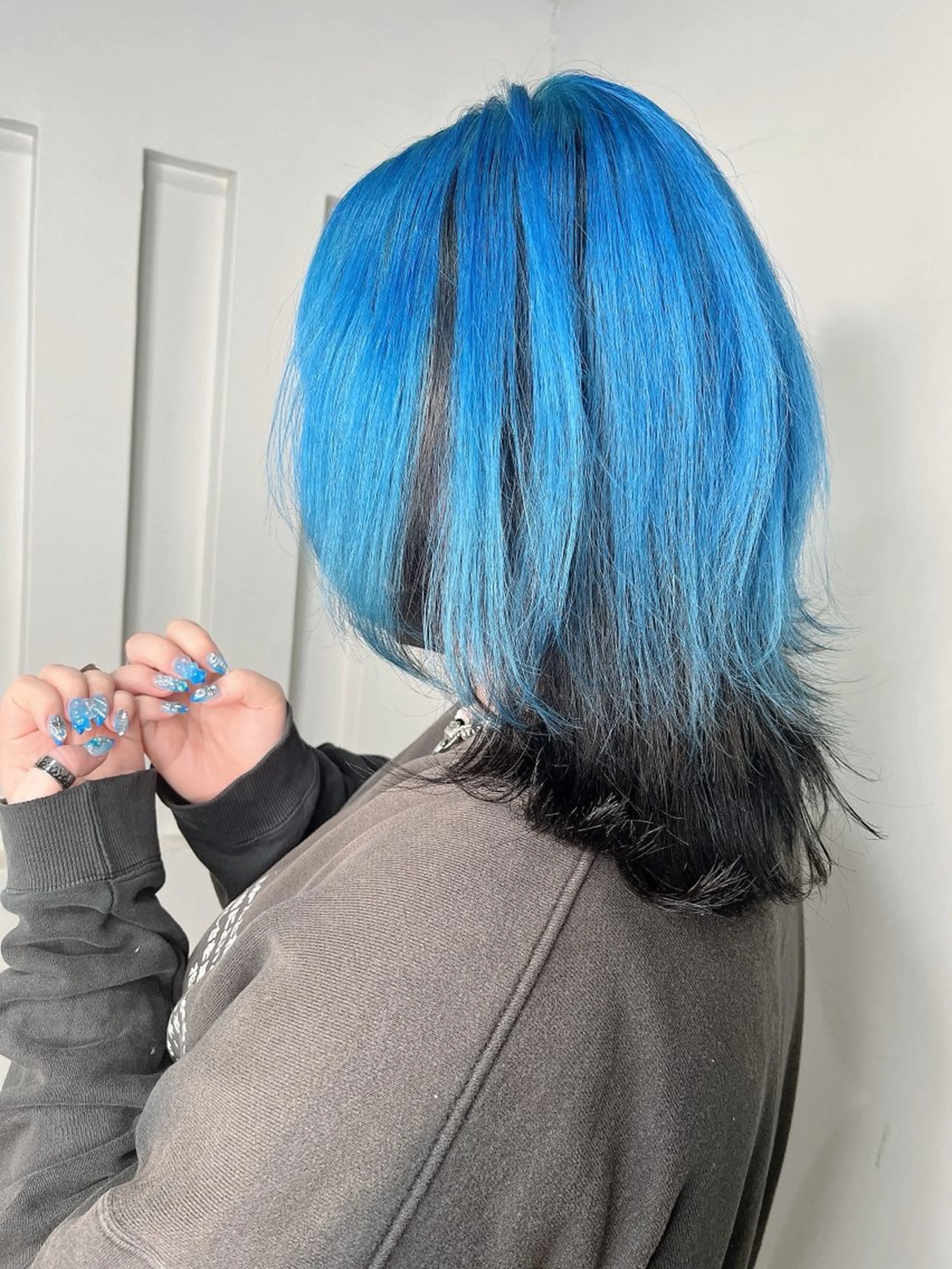 ミディアム EDeN Yurinaのヘアスタイル