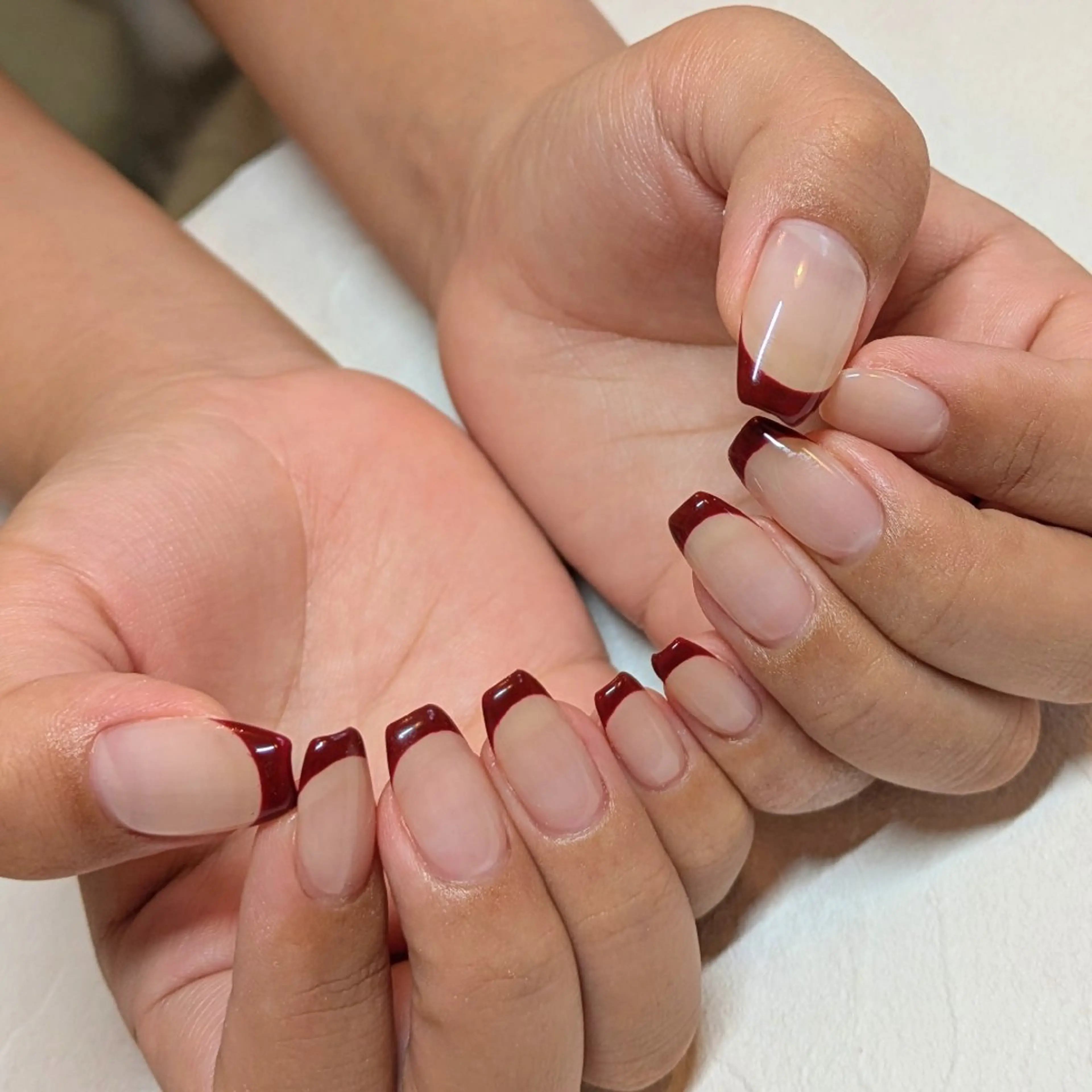 ネイル フレンチネイル ジェヌインネイル 河内のネイルデザイン