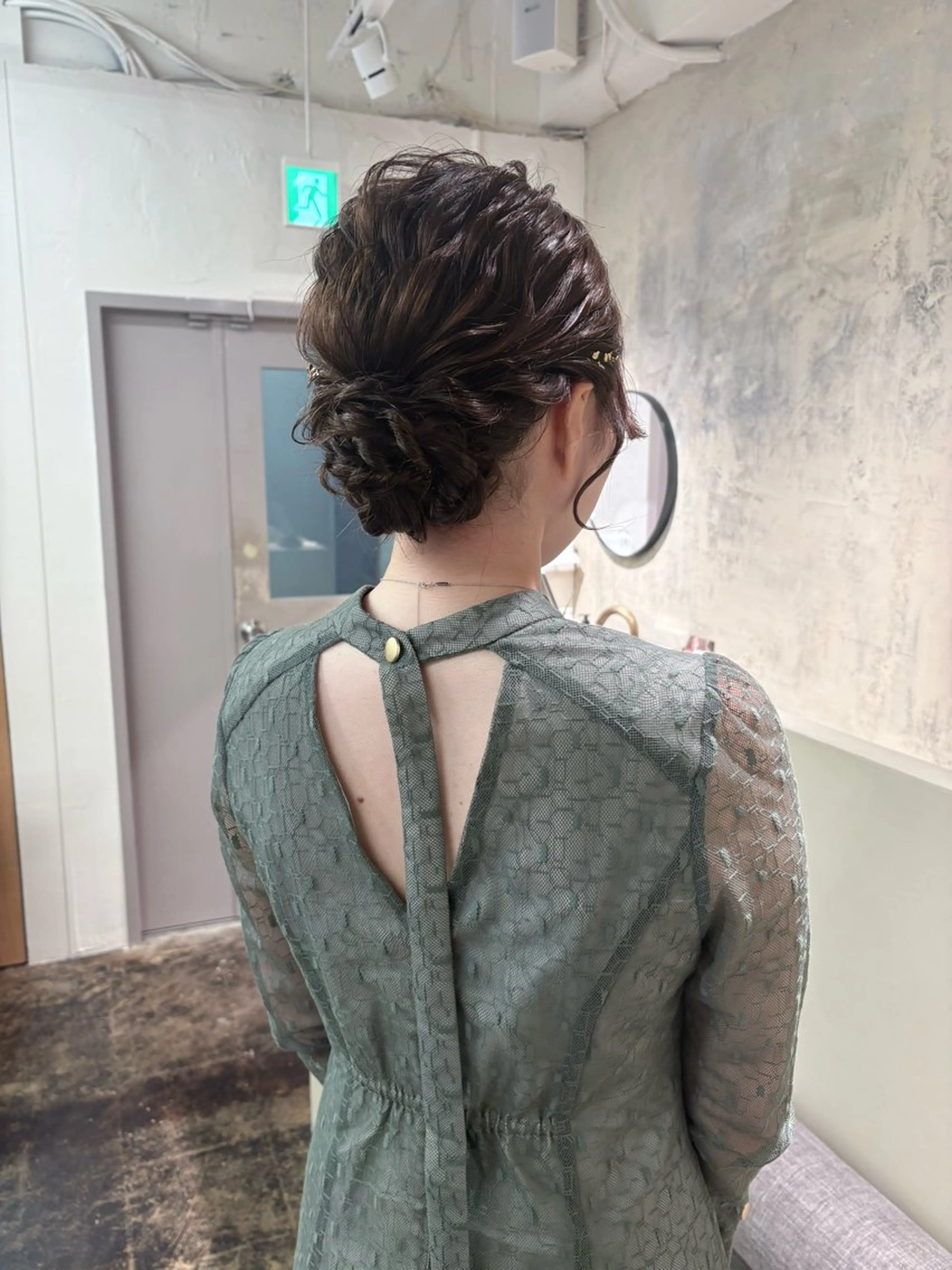 ミディアム ヘアアレンジ ヘアセット karin🌛ボブ／ 透明感たっぷりカラーのヘアスタイル