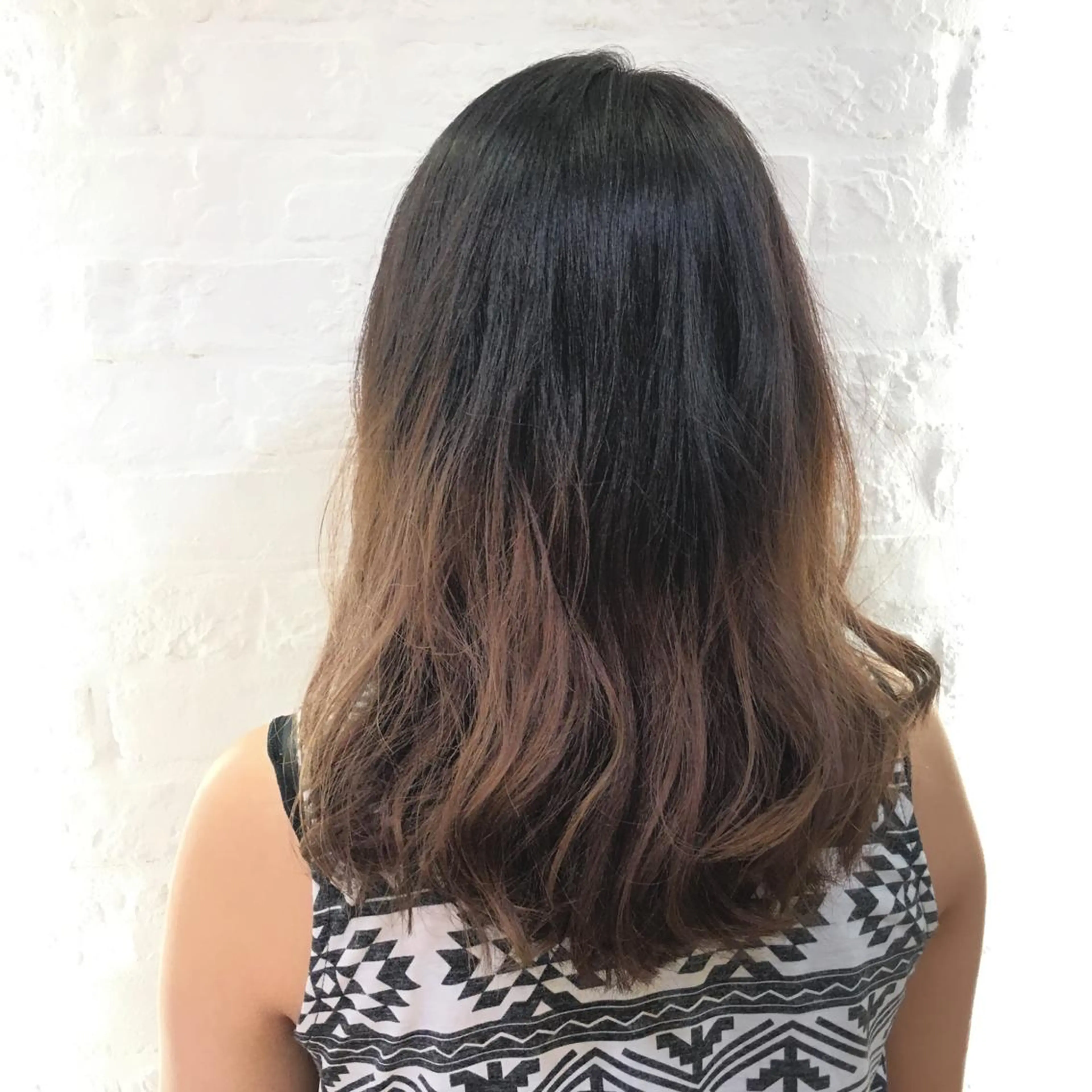 セミロング カラー 加藤 あやみのヘアスタイル