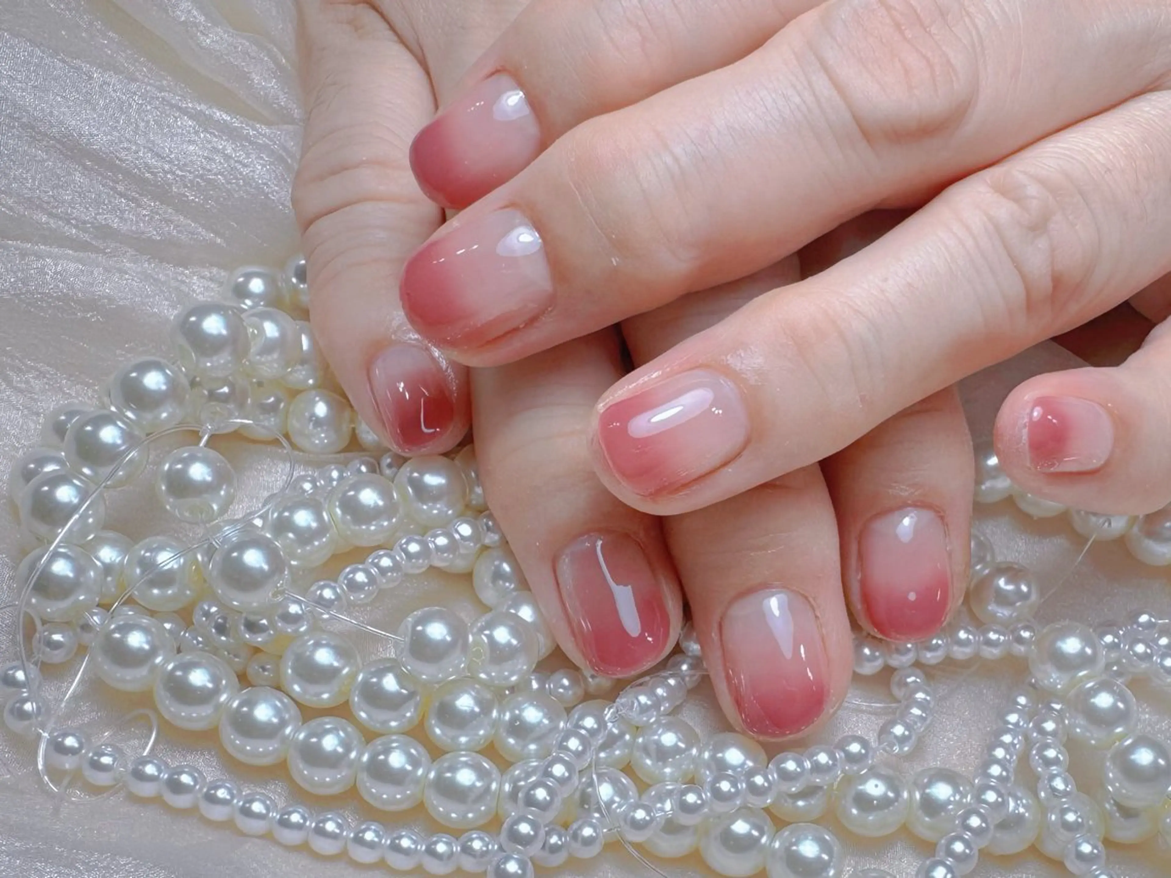 ネイル ハンドネイル マジックミラー所属・マジック ミラーのネイルデザイン