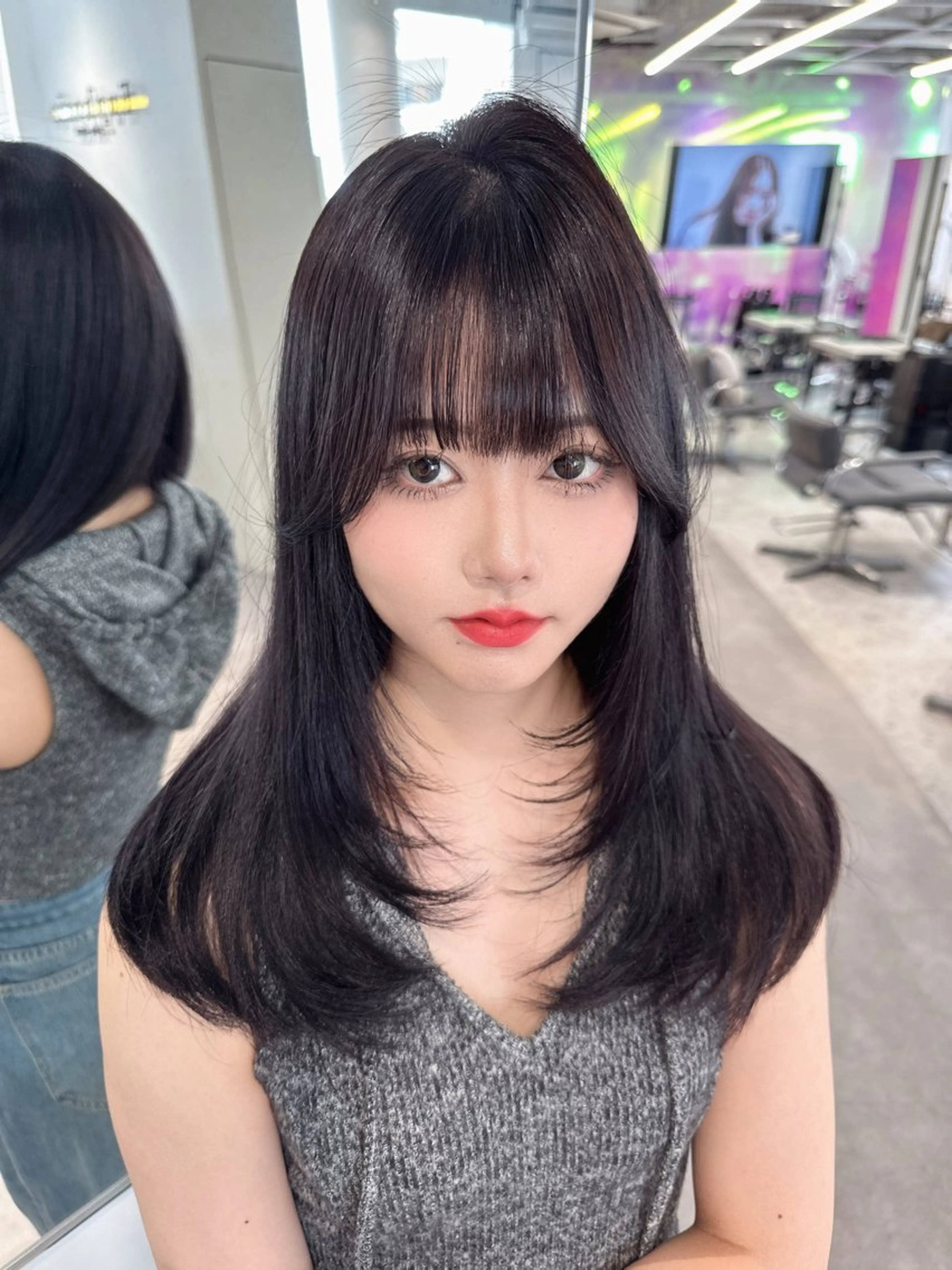 セミロング カラー レイヤーカット ワンホンレイヤー カット トリートメント 渋谷韓国ヘア🇰🇷 SAYAKA🩶ᩚのヘアスタイル