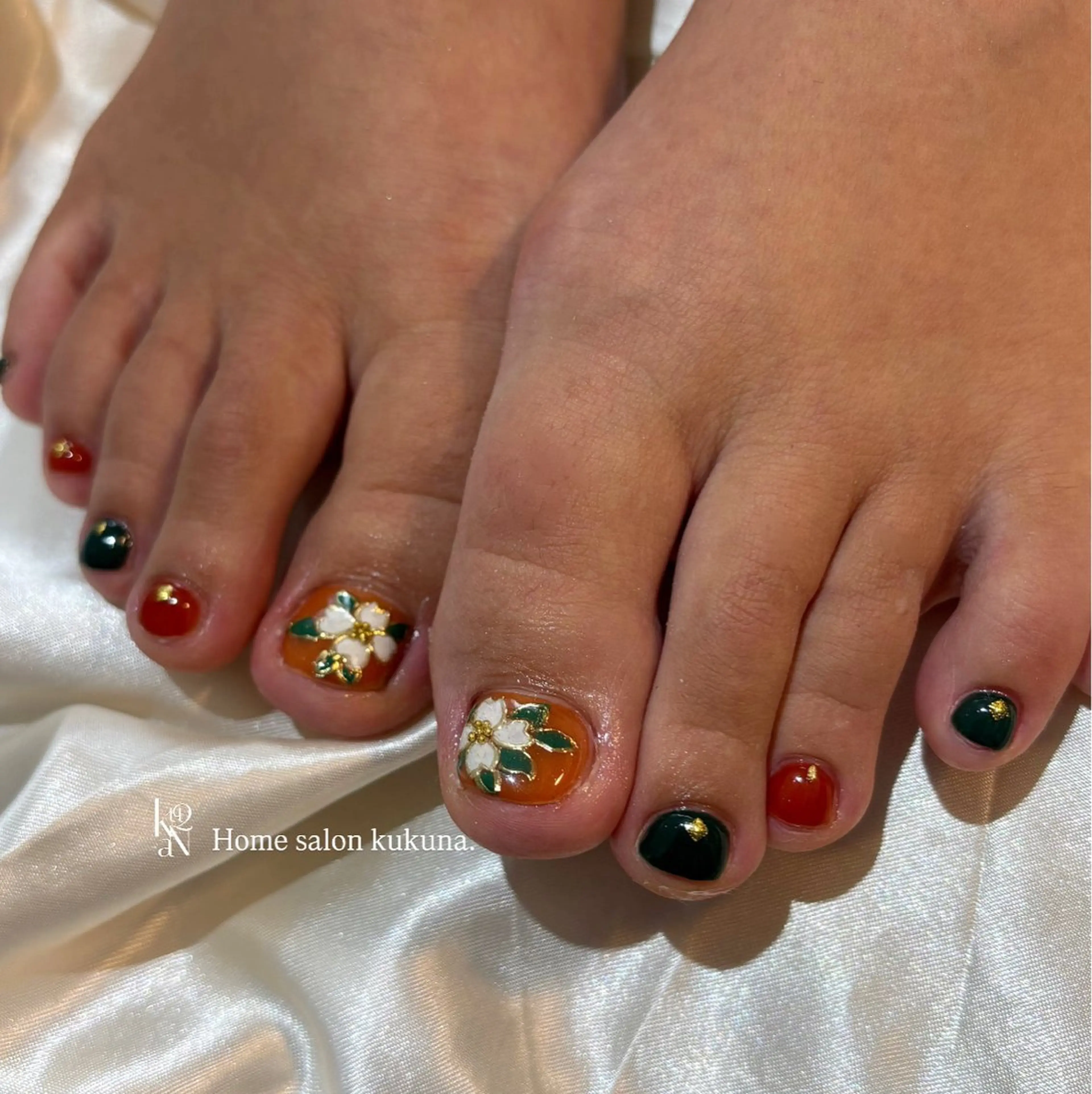 ネイル フットネイル S momoのネイルデザイン