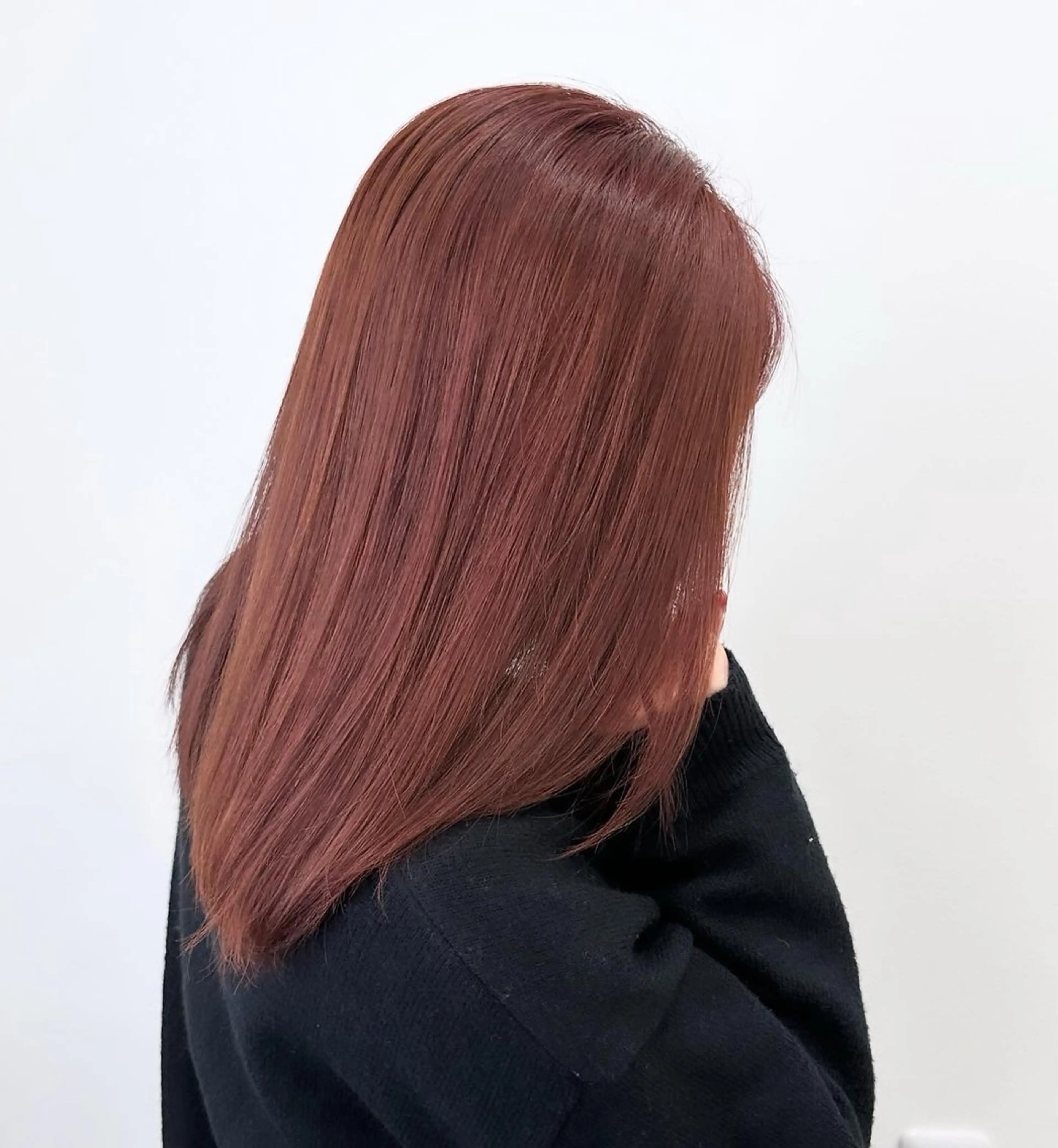 セミロング H/Reinigen所属・H/Reinigen レイニゲンの眉毛・アイブロウイメージ